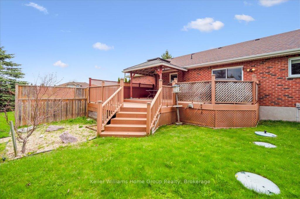 Photo 32 of 51 Nesbitt Street, Mapleton, Rural Mapleton — HOMEH