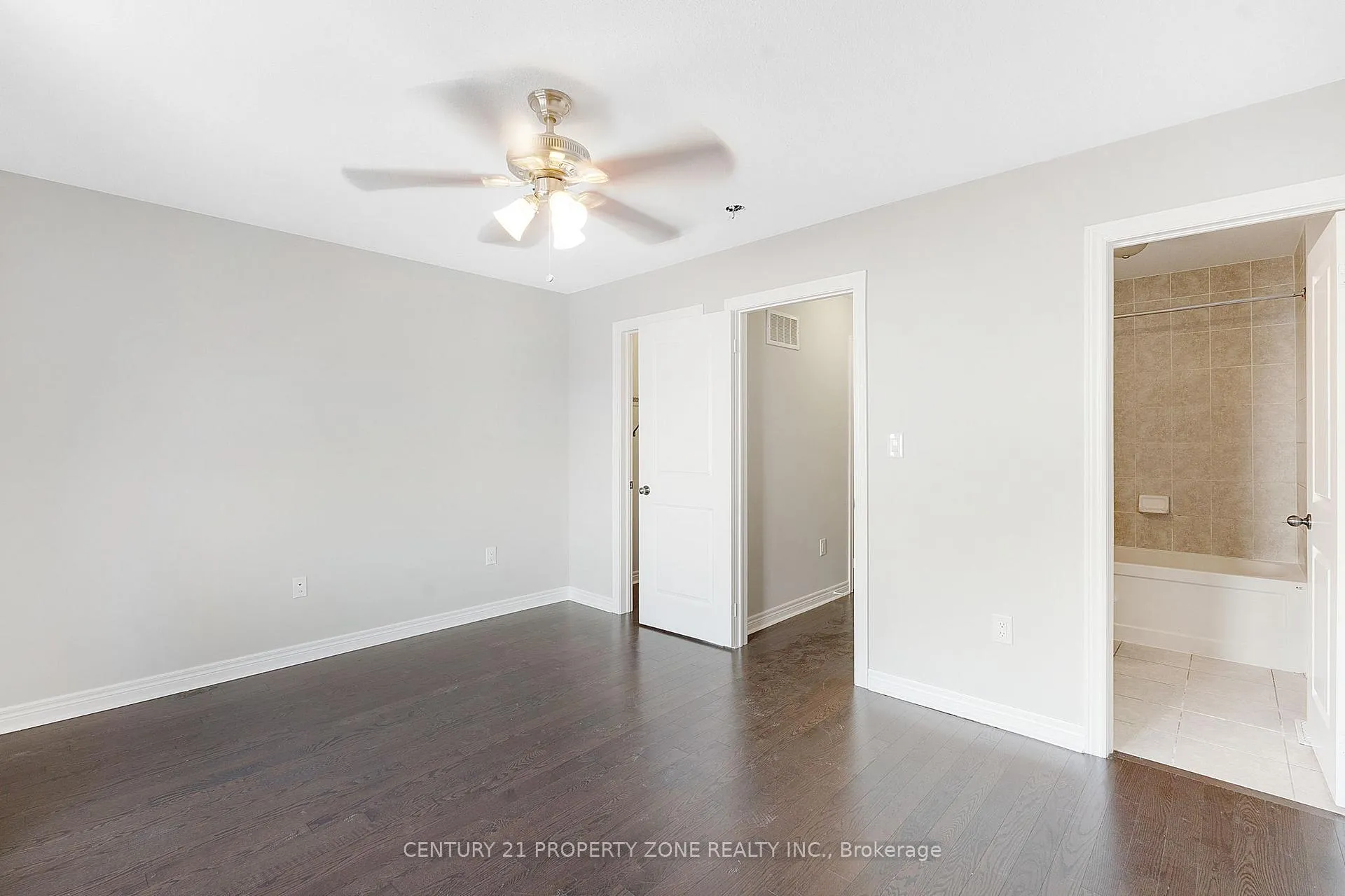 Photo 13 of Unit 4, 29 Pennycross Crescent, Brampton, Northwest Brampton — HOMEH