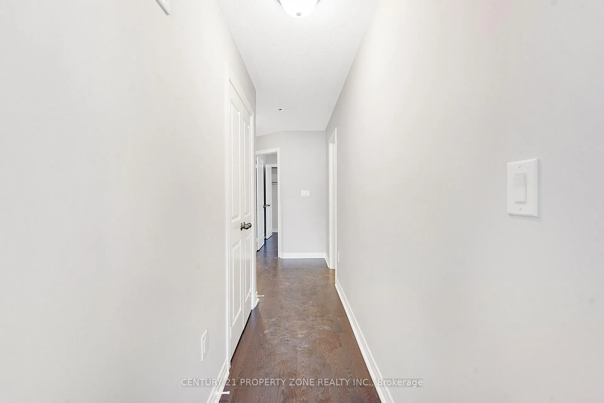 Photo 16 of Unit 4, 29 Pennycross Crescent, Brampton, Northwest Brampton — HOMEH