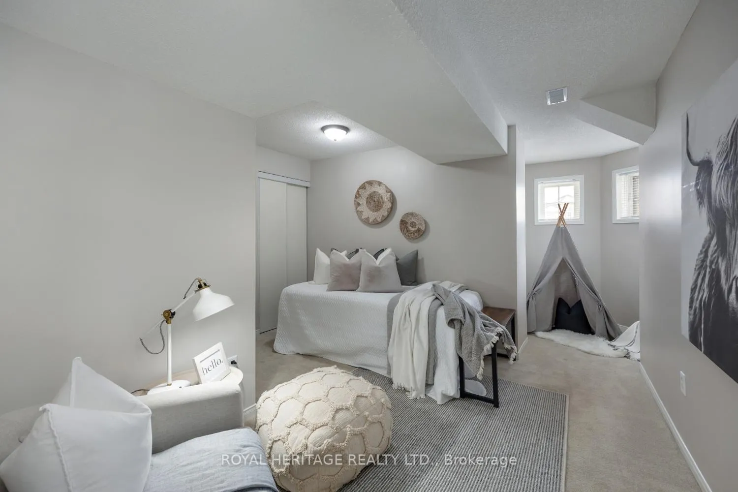 Photo 21 of 2 Willey Drive, Clarington, Bowmanville — HOMEH