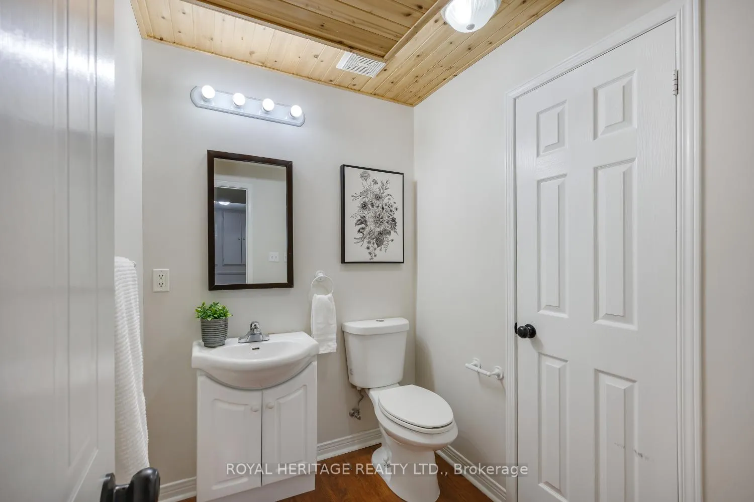 Photo 27 of 2 Willey Drive, Clarington, Bowmanville — HOMEH