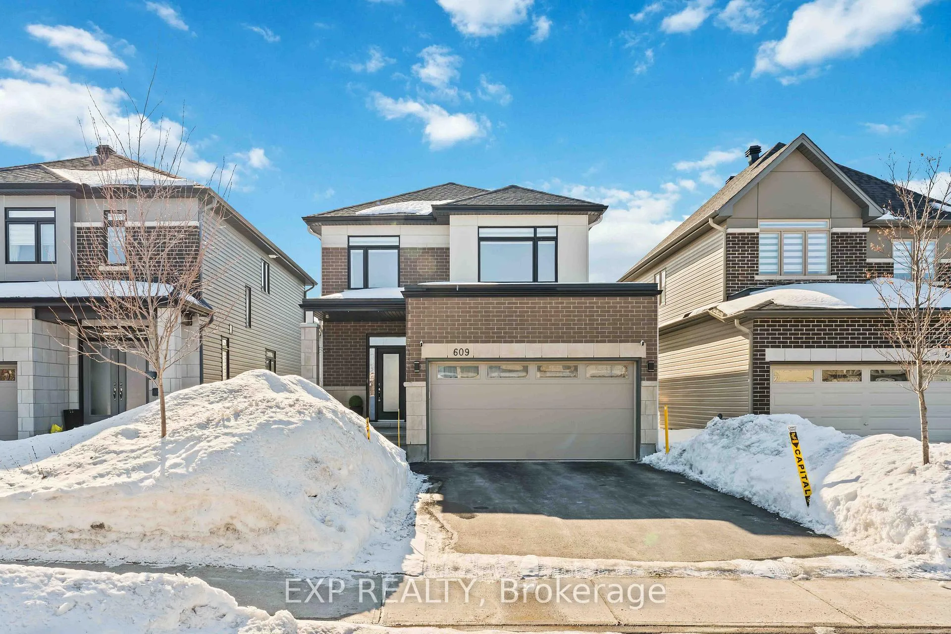 Photo 2 of 609 Putney Crescent, Ottawa, Stittsville (South) — HOMEH
