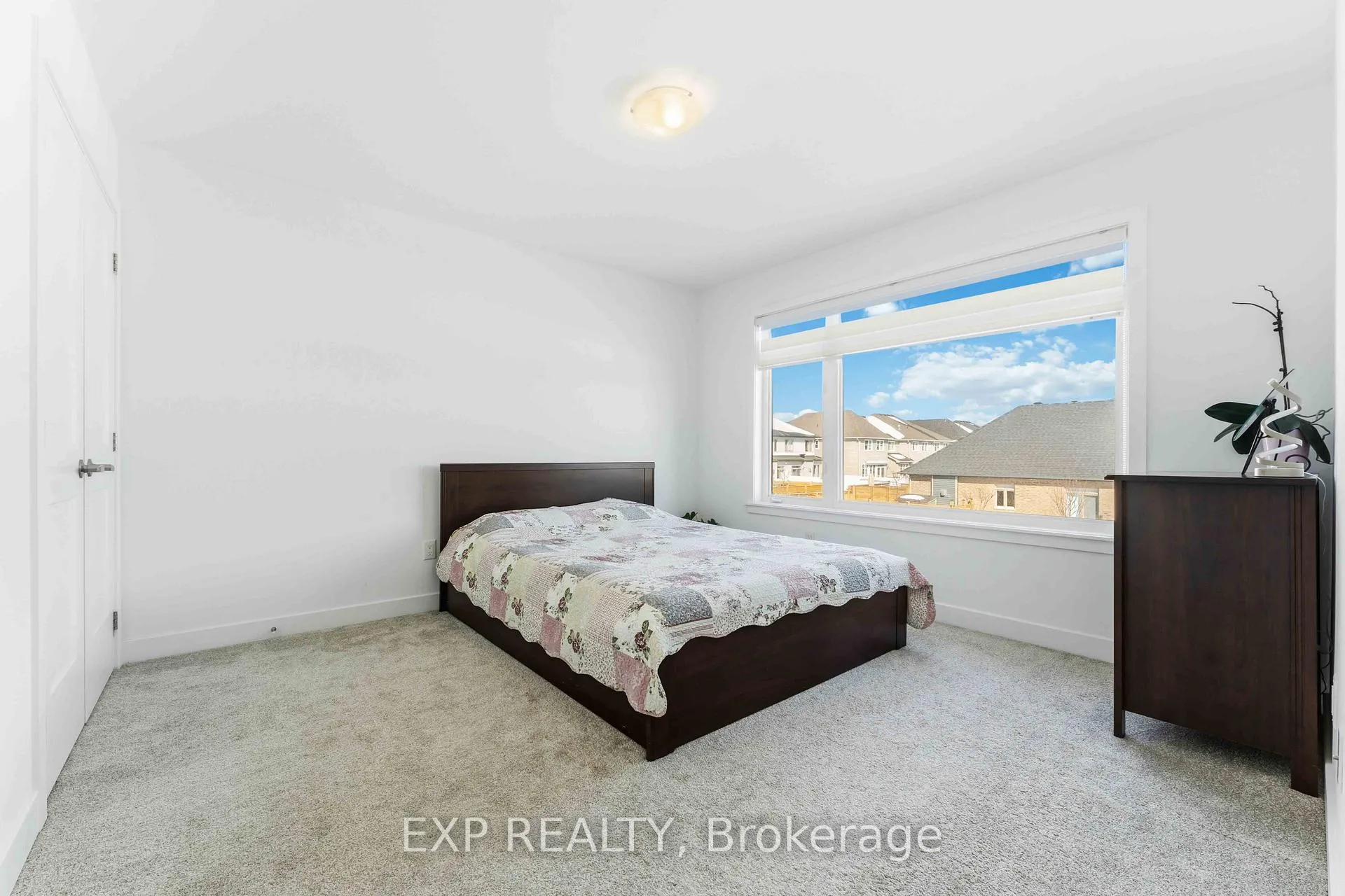 Photo 32 of 609 Putney Crescent, Ottawa, Stittsville (South) — HOMEH