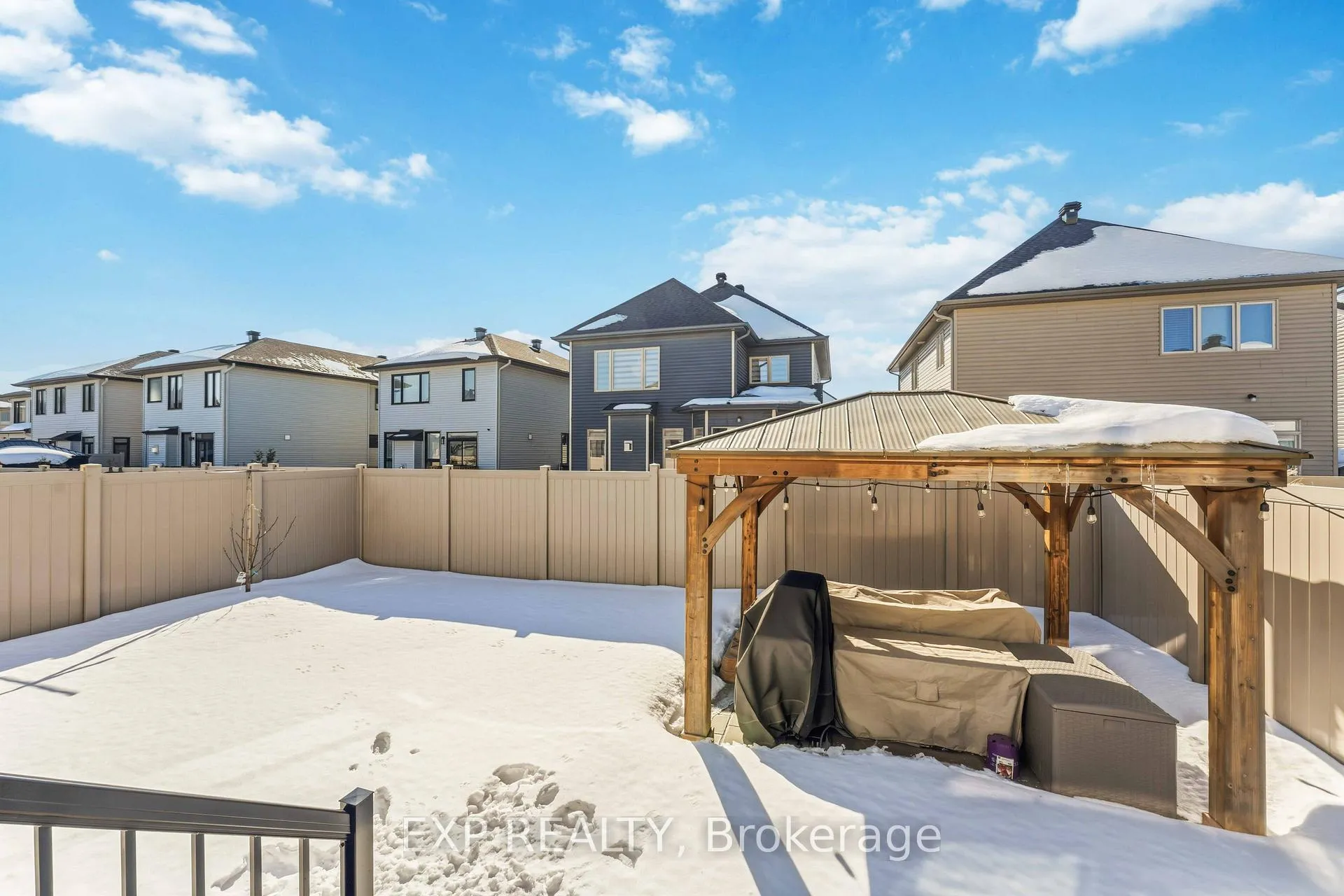 Photo 43 of 609 Putney Crescent, Ottawa, Stittsville (South) — HOMEH