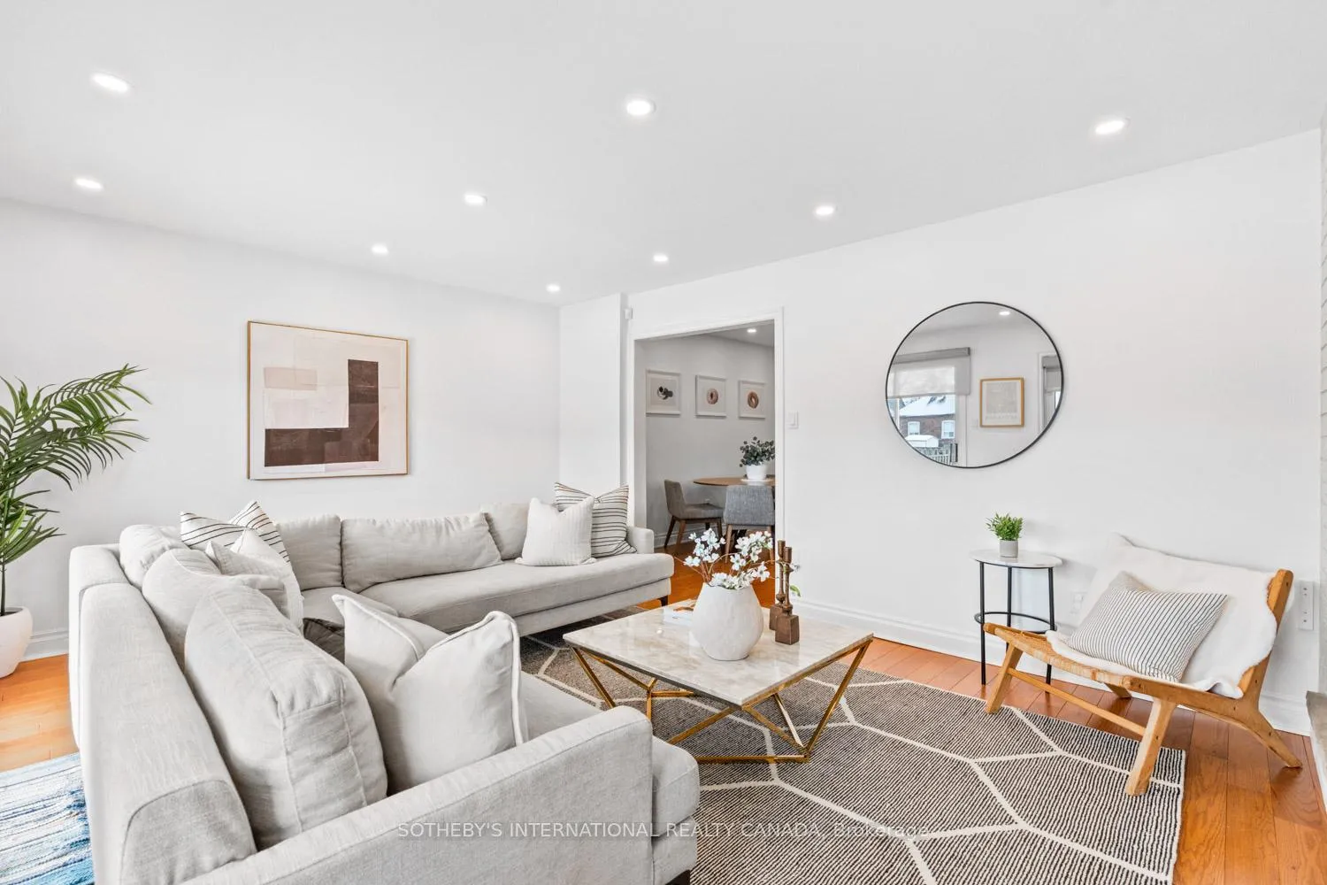 Photo 19 of 15A Schell Avenue, North York, Briar Hill-Belgravia — HOMEH