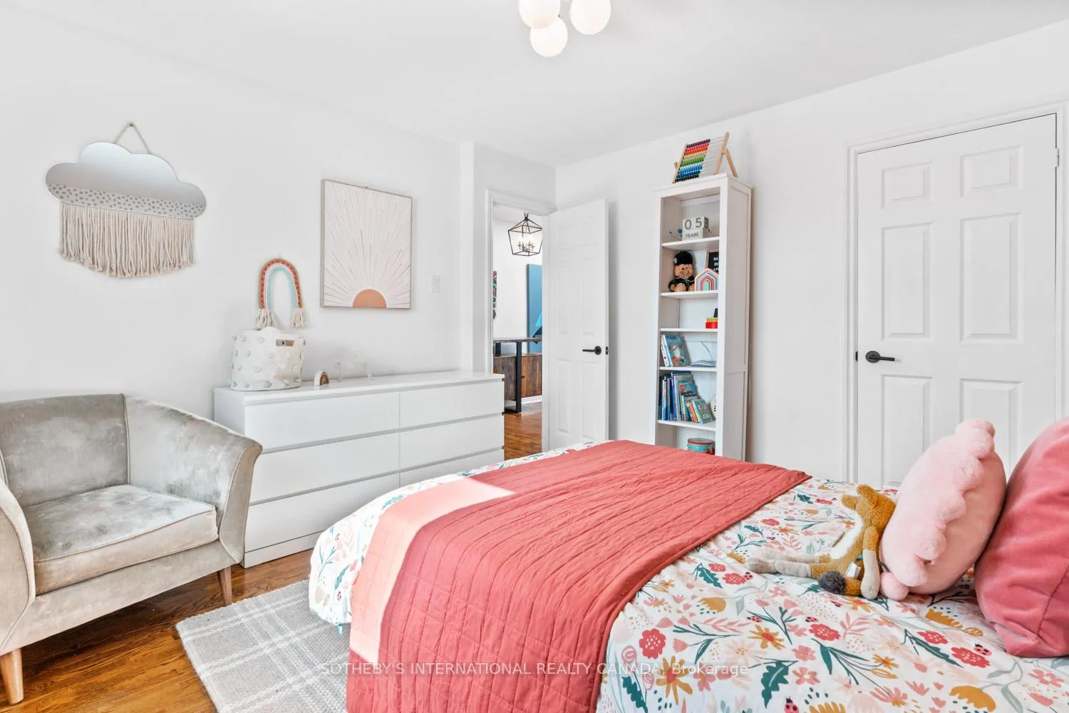 Photo 34 of 15A Schell Avenue, North York, Briar Hill-Belgravia — HOMEH