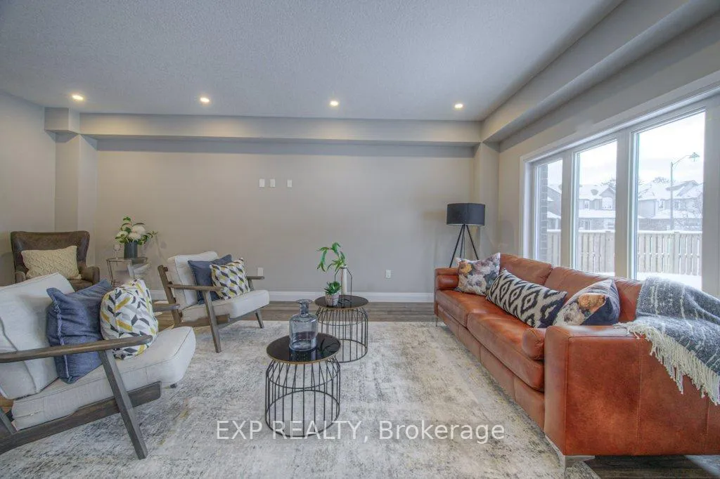 Photo 7 of 94 isaac Street, Woolwich — HOMEH