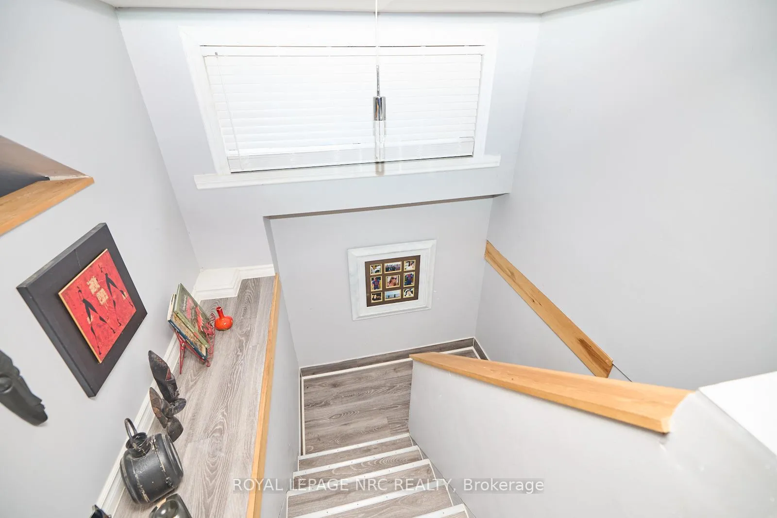 Photo 20 of 3758 Main Street, Niagara Falls, Chippawa — HOMEH