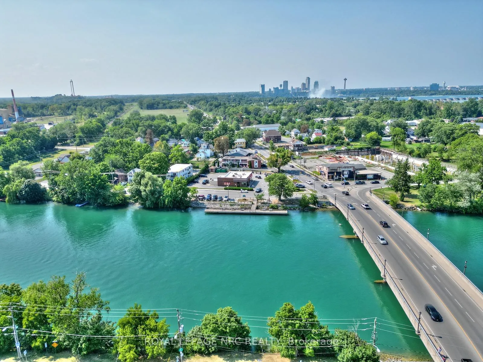 Photo 40 of 3758 Main Street, Niagara Falls, Chippawa — HOMEH