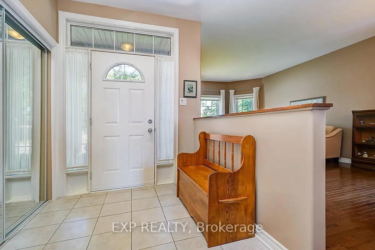 Photo 2 of 21 Kettlewell Way, Ottawa, Kanata - Morgan's Grant/South March — HOMEH