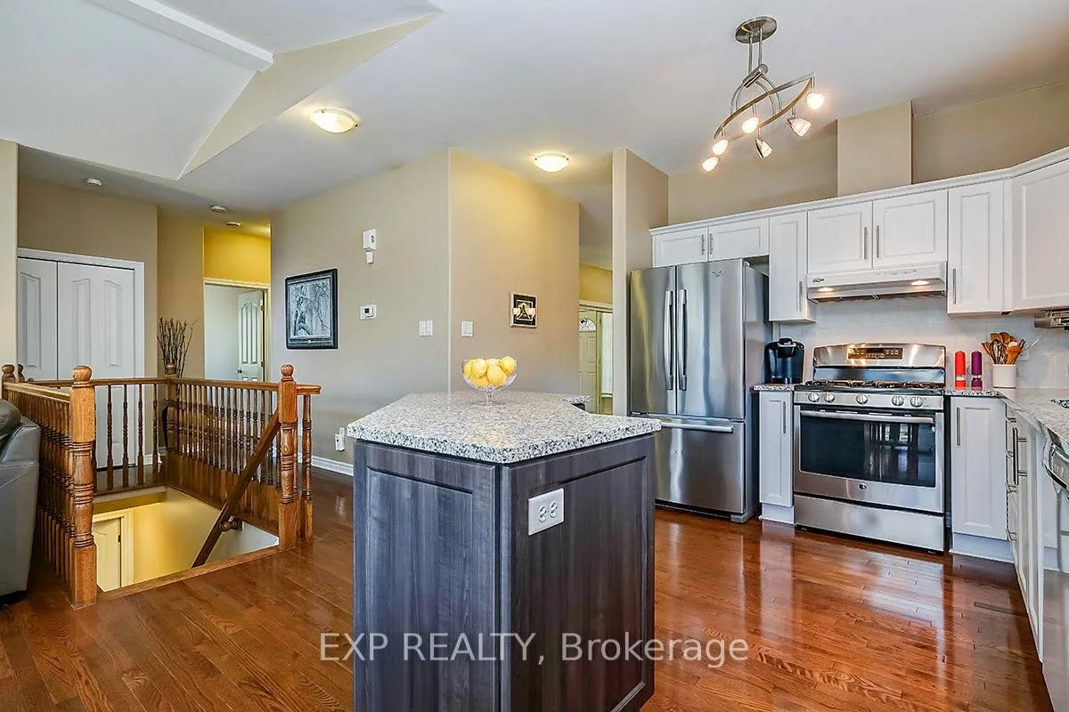 Photo 4 of 21 Kettlewell Way, Ottawa, Kanata - Morgan's Grant/South March — HOMEH