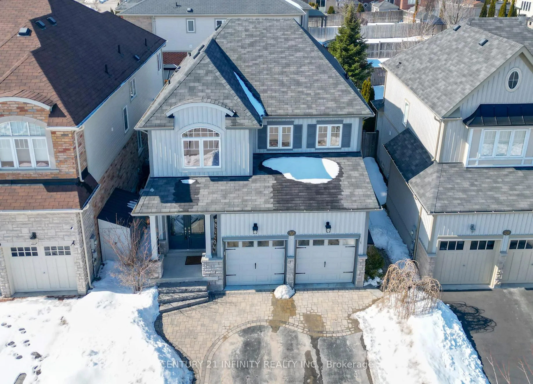 Photo 2 of 32 Buxton Lane, Clarington, Bowmanville — HOMEH