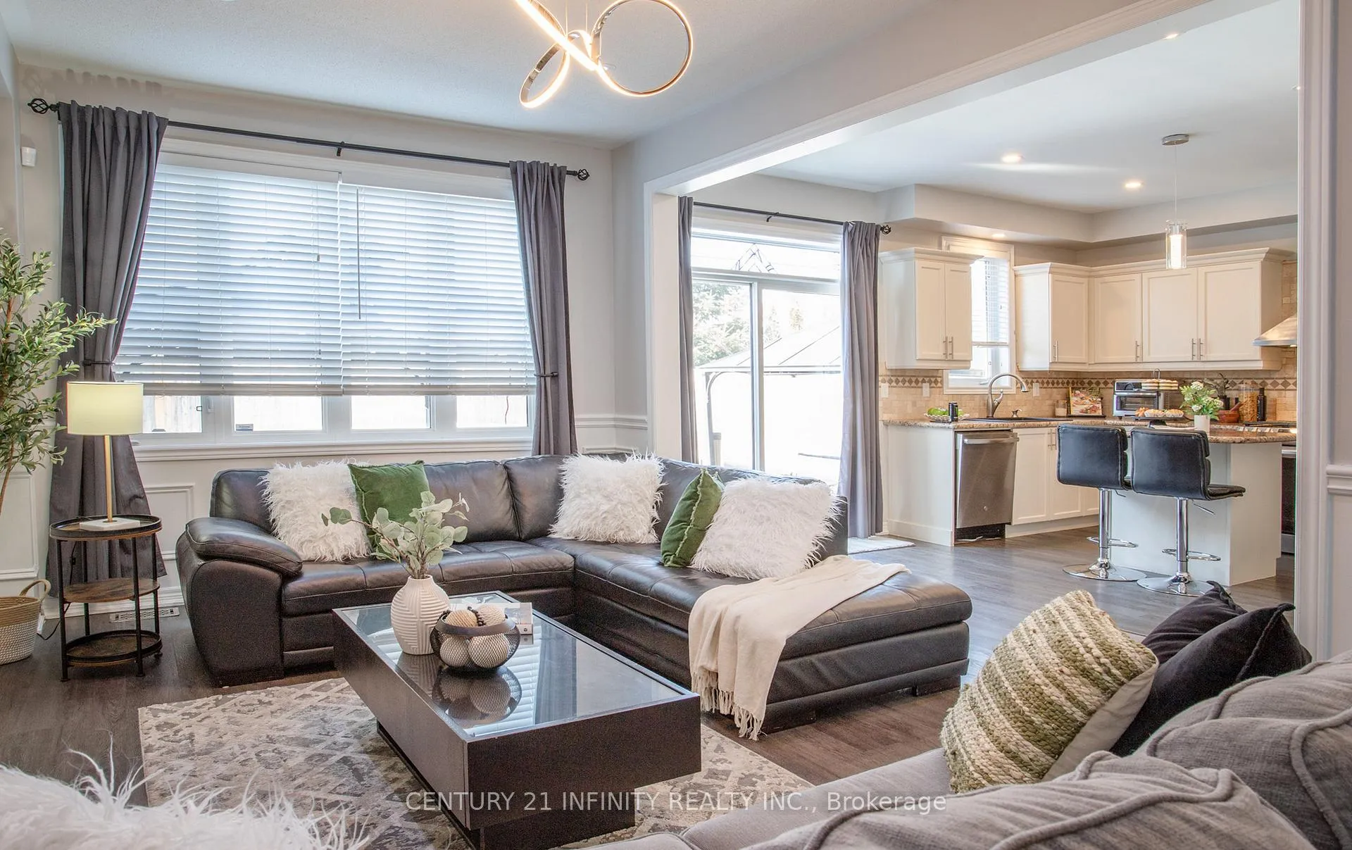 Photo 16 of 32 Buxton Lane, Clarington, Bowmanville — HOMEH