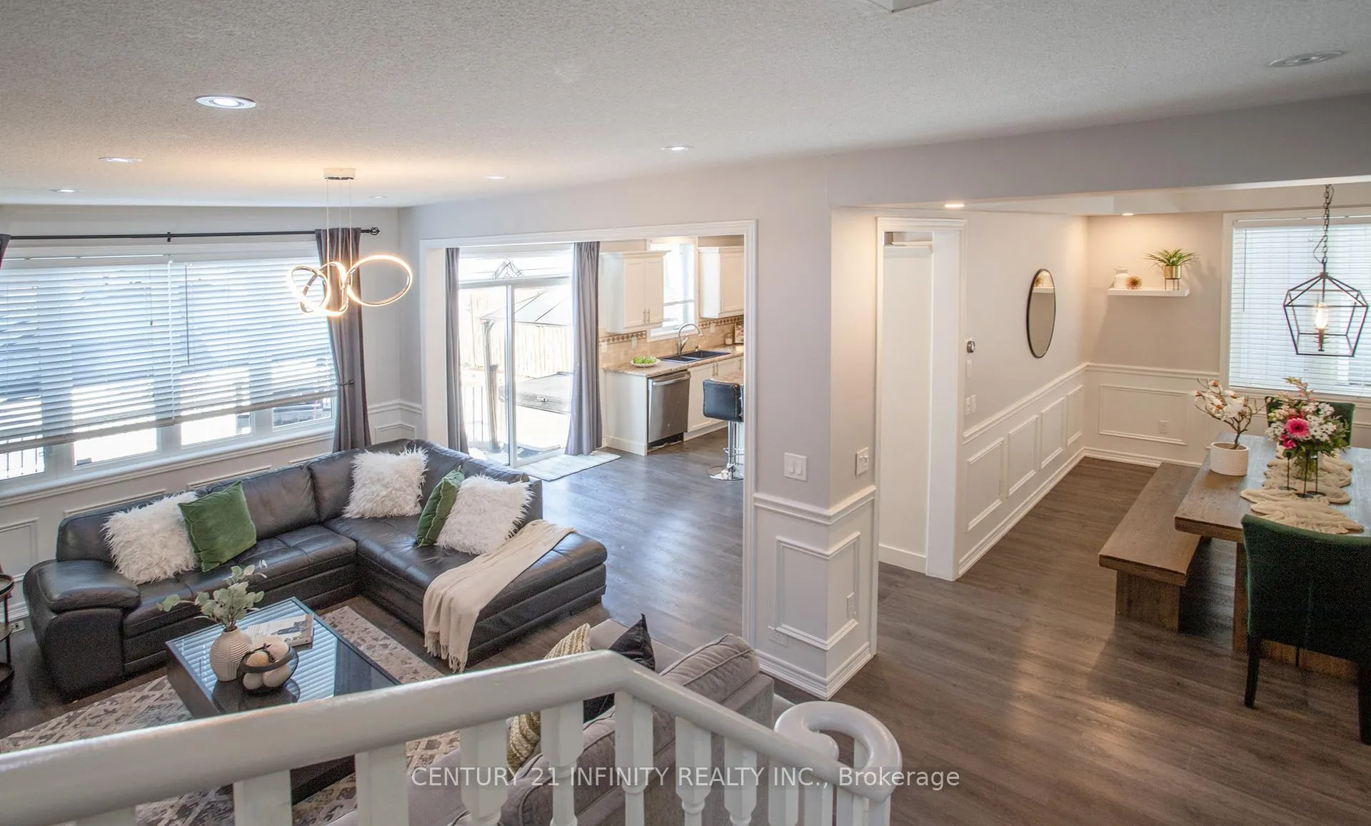 Photo 23 of 32 Buxton Lane, Clarington, Bowmanville — HOMEH