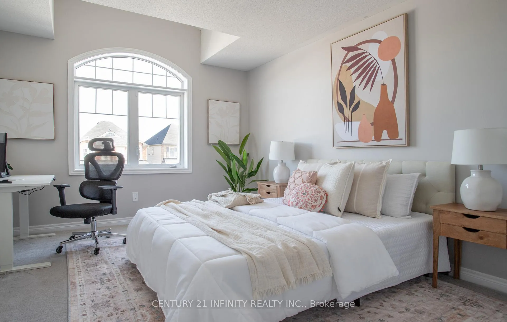 Photo 24 of 32 Buxton Lane, Clarington, Bowmanville — HOMEH