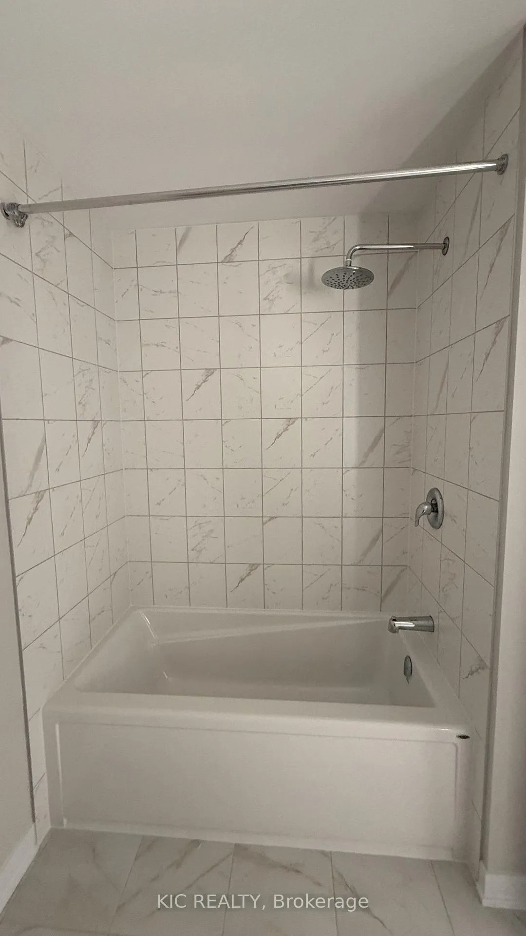 Photo 11 of 135 Ryan Reynolds Way, Ottawa, Avalon West — HOMEH