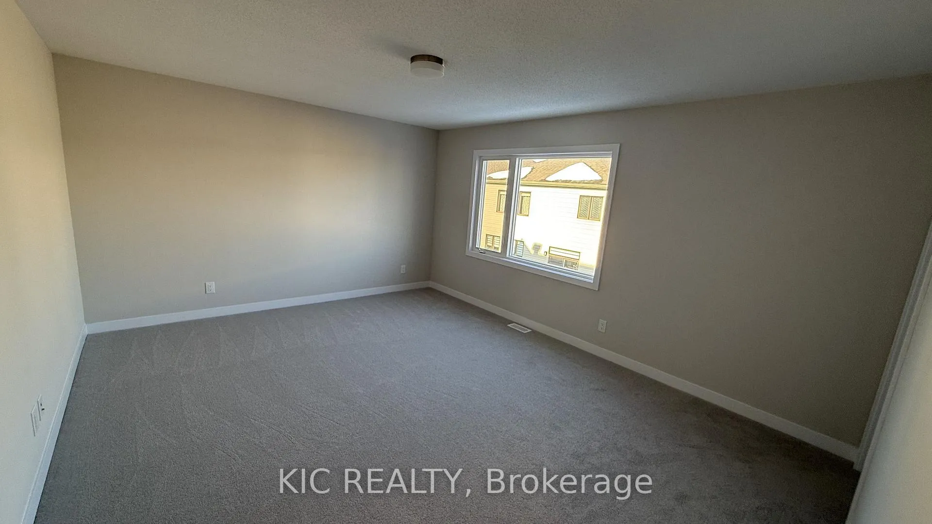 Photo 14 of 135 Ryan Reynolds Way, Ottawa, Avalon West — HOMEH