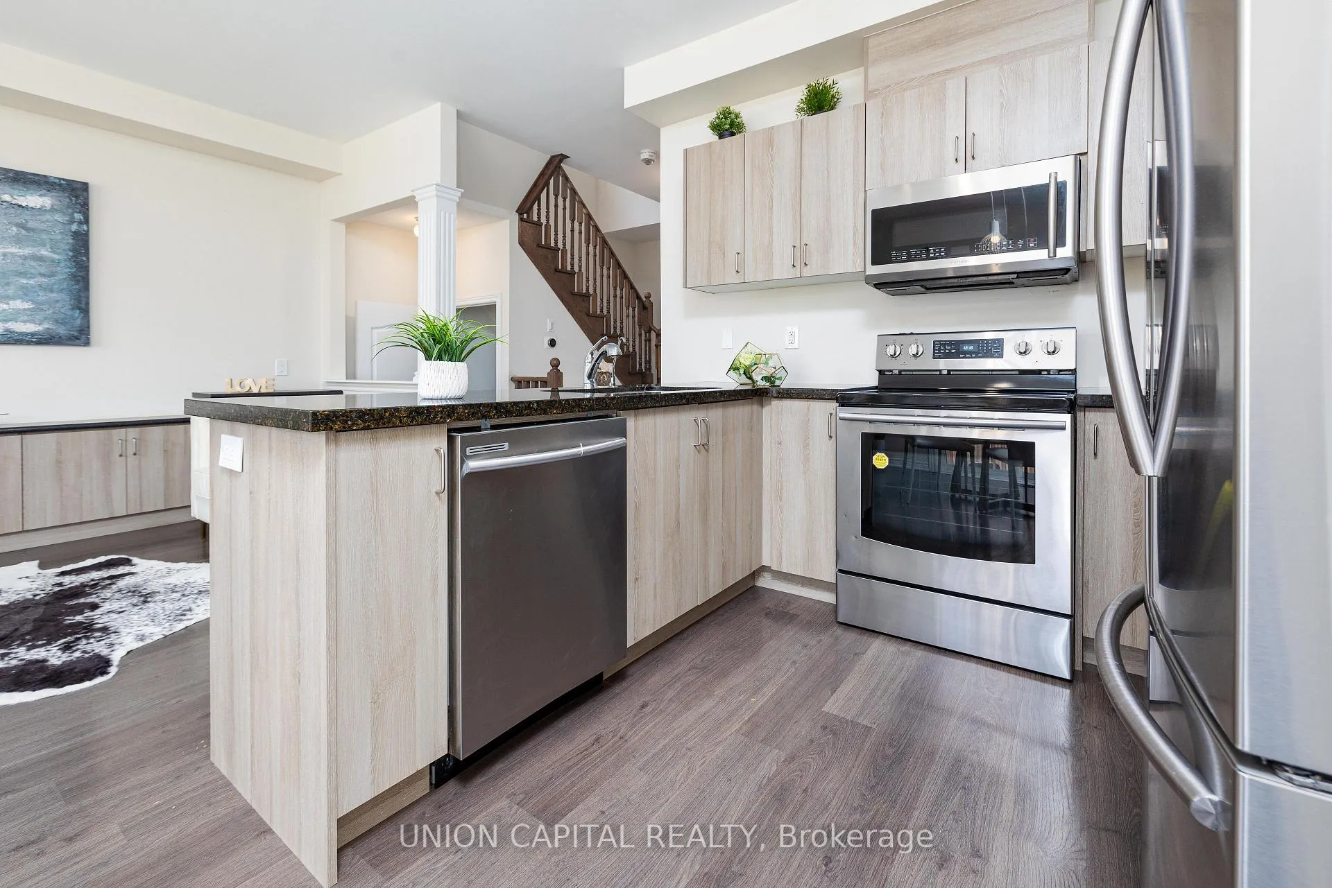 Photo 12 of 64 Collier Crescent, Markham, Wismer — HOMEH