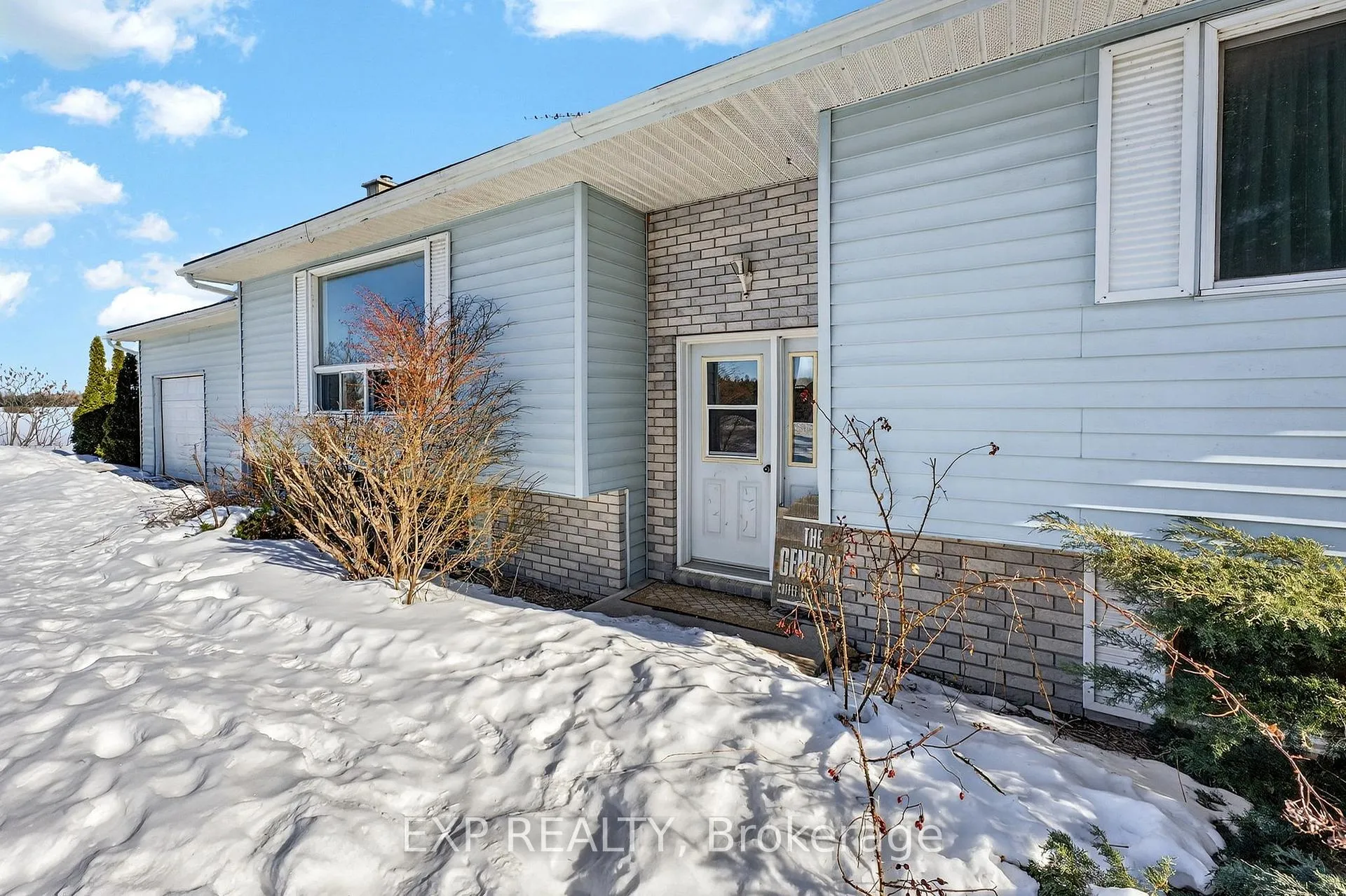 Photo 2 of 1423 Ridge Road, Prince Edward County, Hallowell Ward — HOMEH