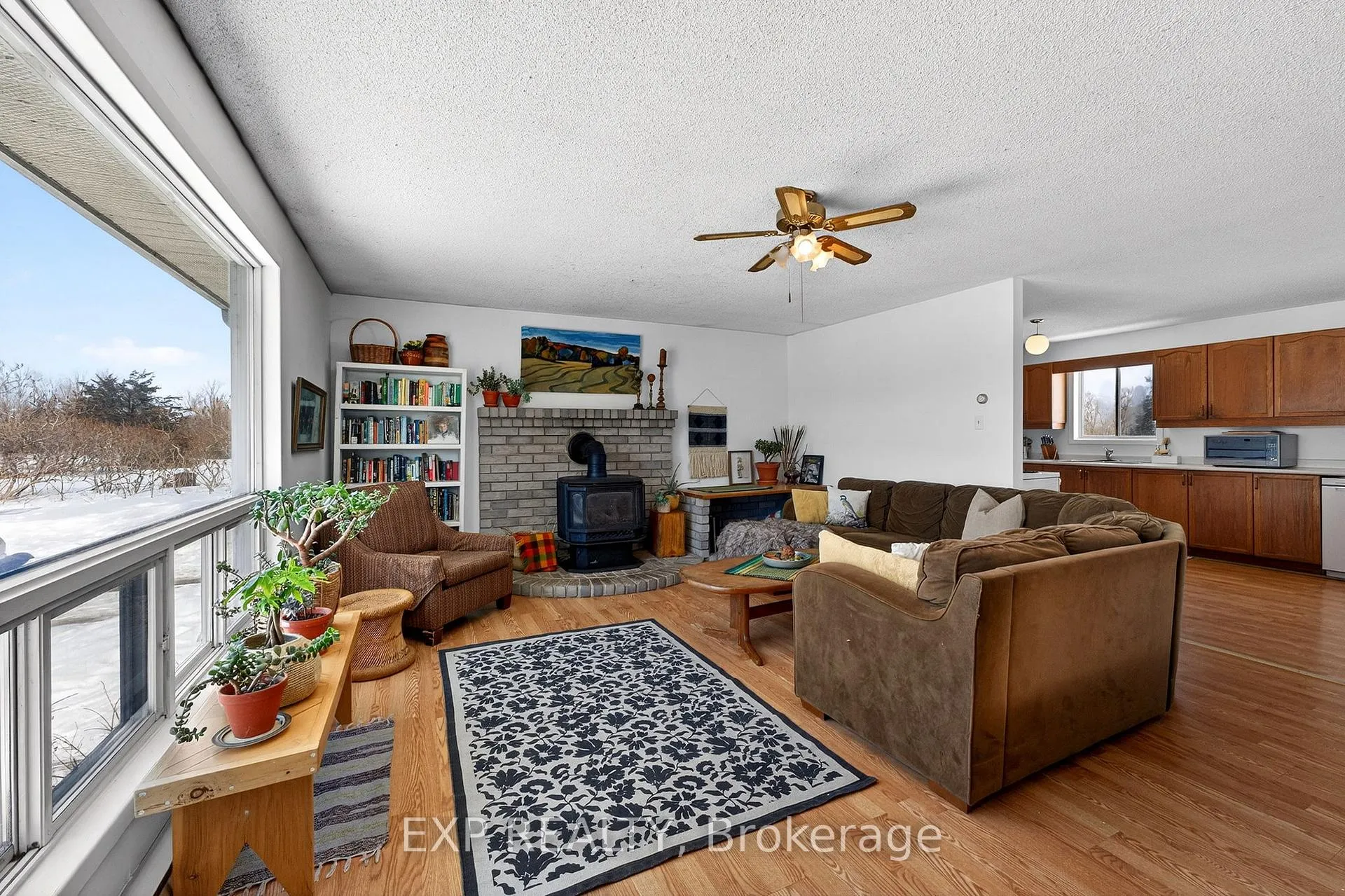 Photo 5 of 1423 Ridge Road, Prince Edward County, Hallowell Ward — HOMEH