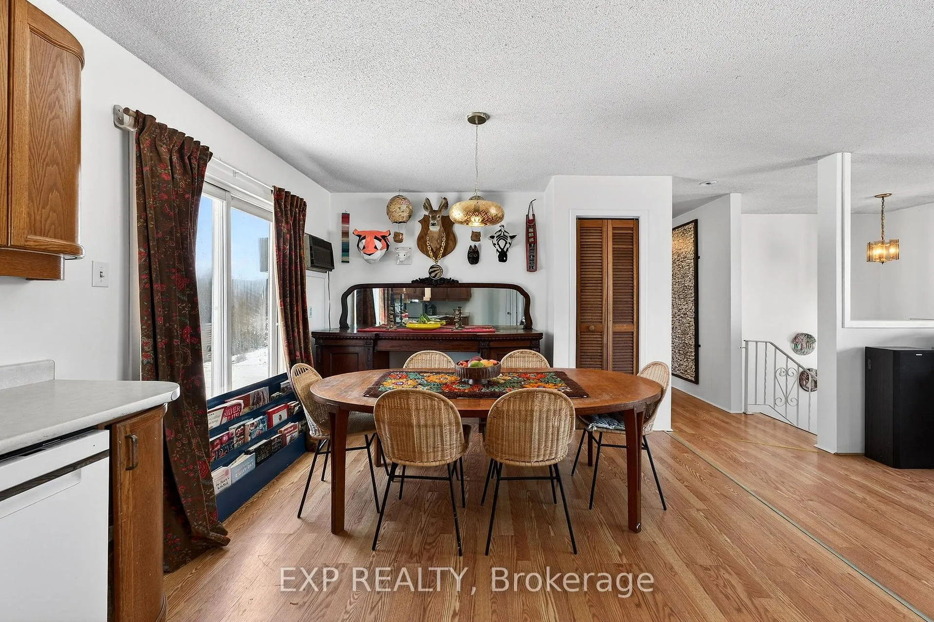 Photo 10 of 1423 Ridge Road, Prince Edward County, Hallowell Ward — HOMEH