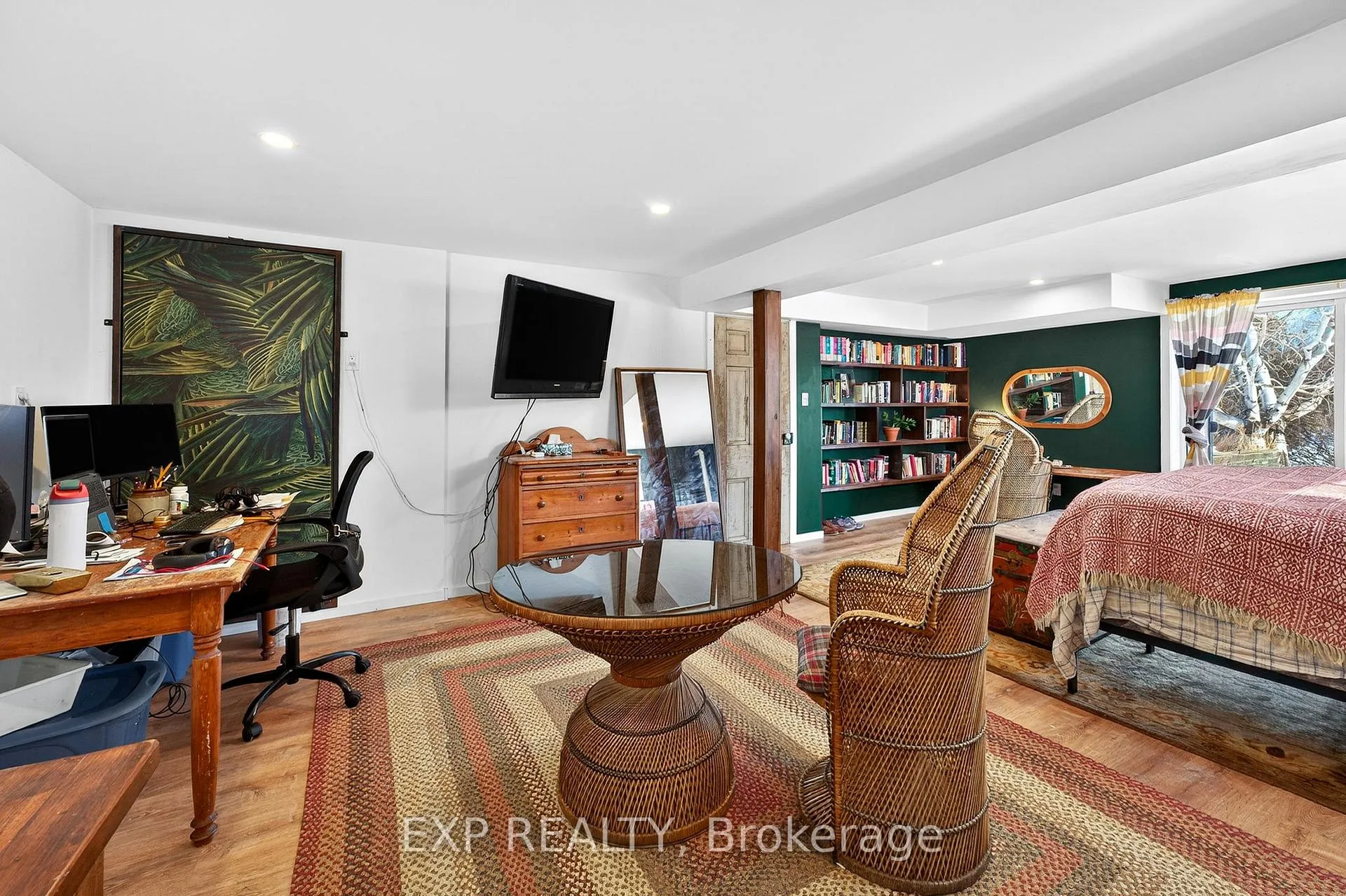 Photo 24 of 1423 Ridge Road, Prince Edward County, Hallowell Ward — HOMEH