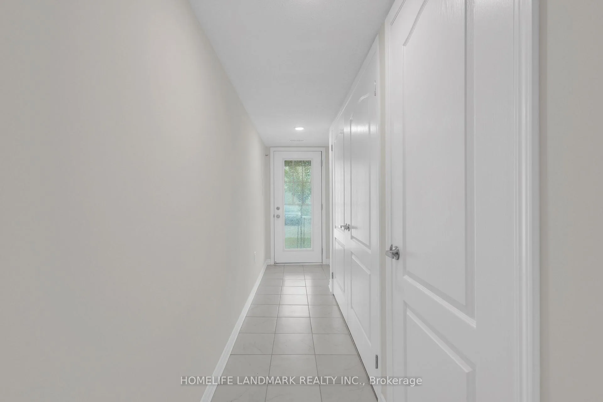 Photo 5 of 6 Spencer Boulevard, Wasaga Beach — HOMEH