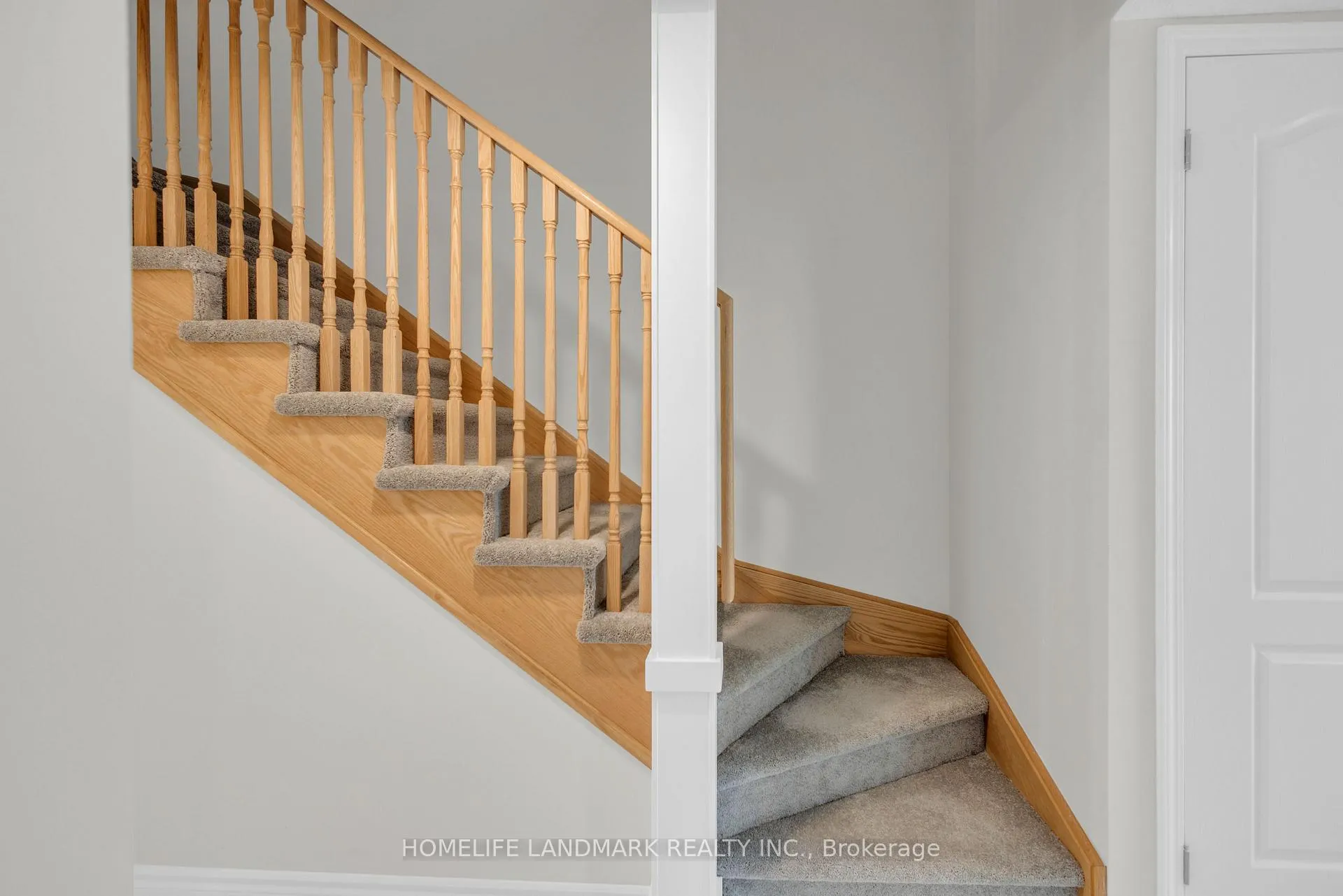 Photo 11 of 6 Spencer Boulevard, Wasaga Beach — HOMEH
