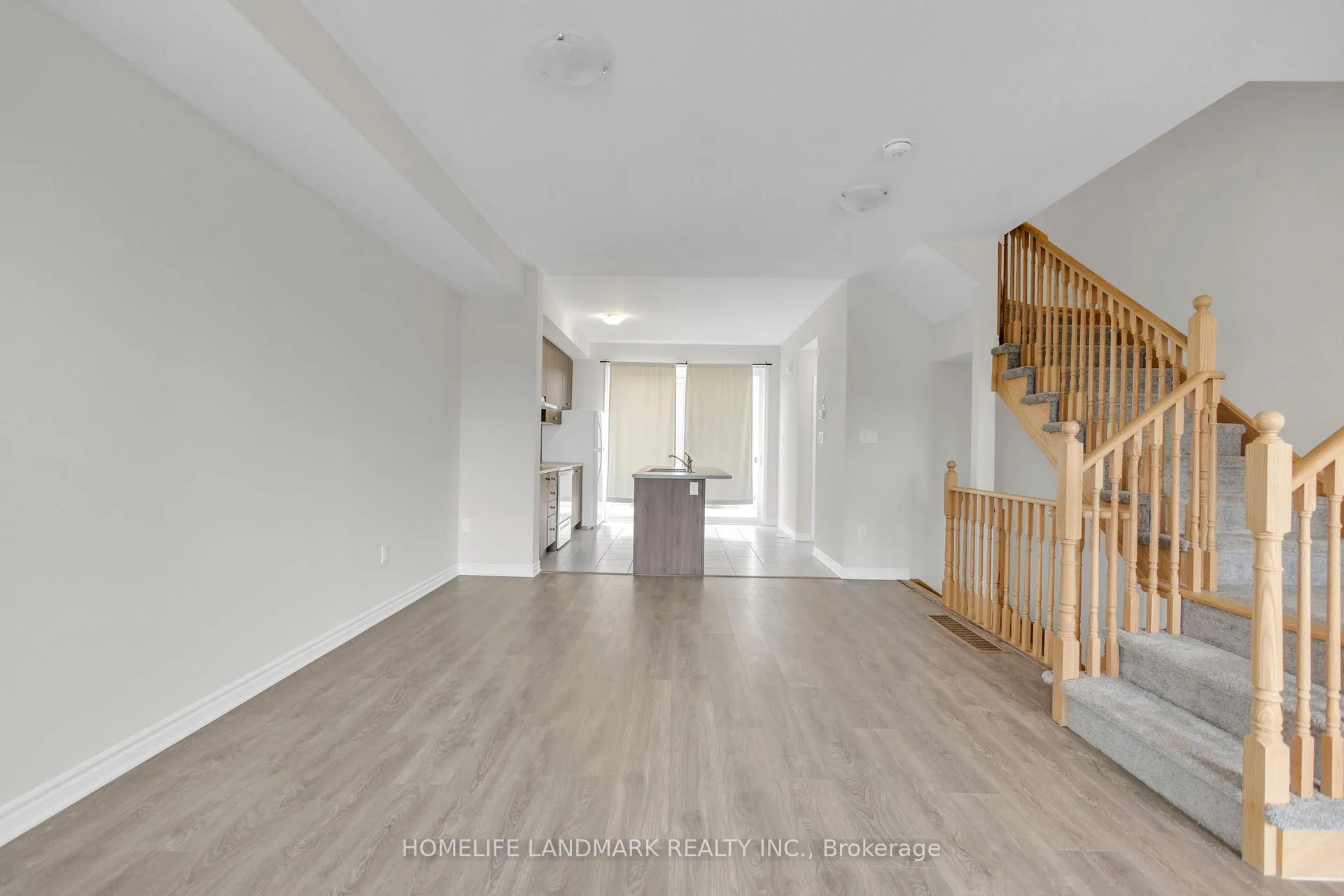 Photo 13 of 6 Spencer Boulevard, Wasaga Beach — HOMEH