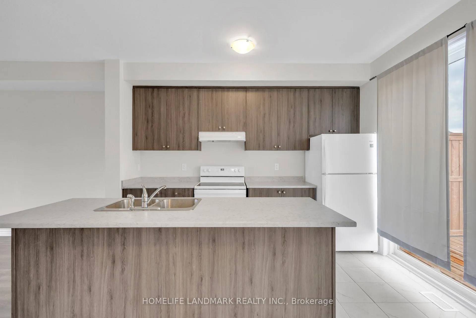 Photo 15 of 6 Spencer Boulevard, Wasaga Beach — HOMEH