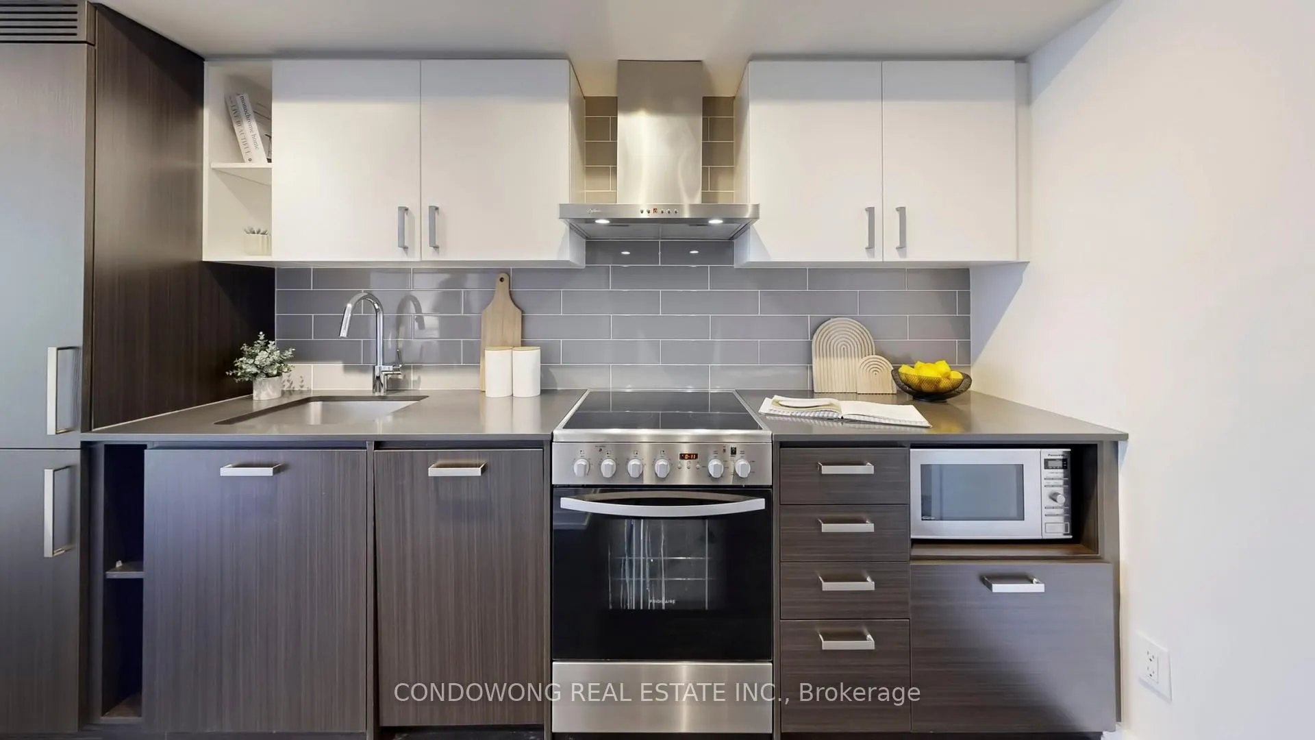 Photo 2 of Unit 3112, 125 Redpath Avenue, Toronto, Mount Pleasant West — HOMEH