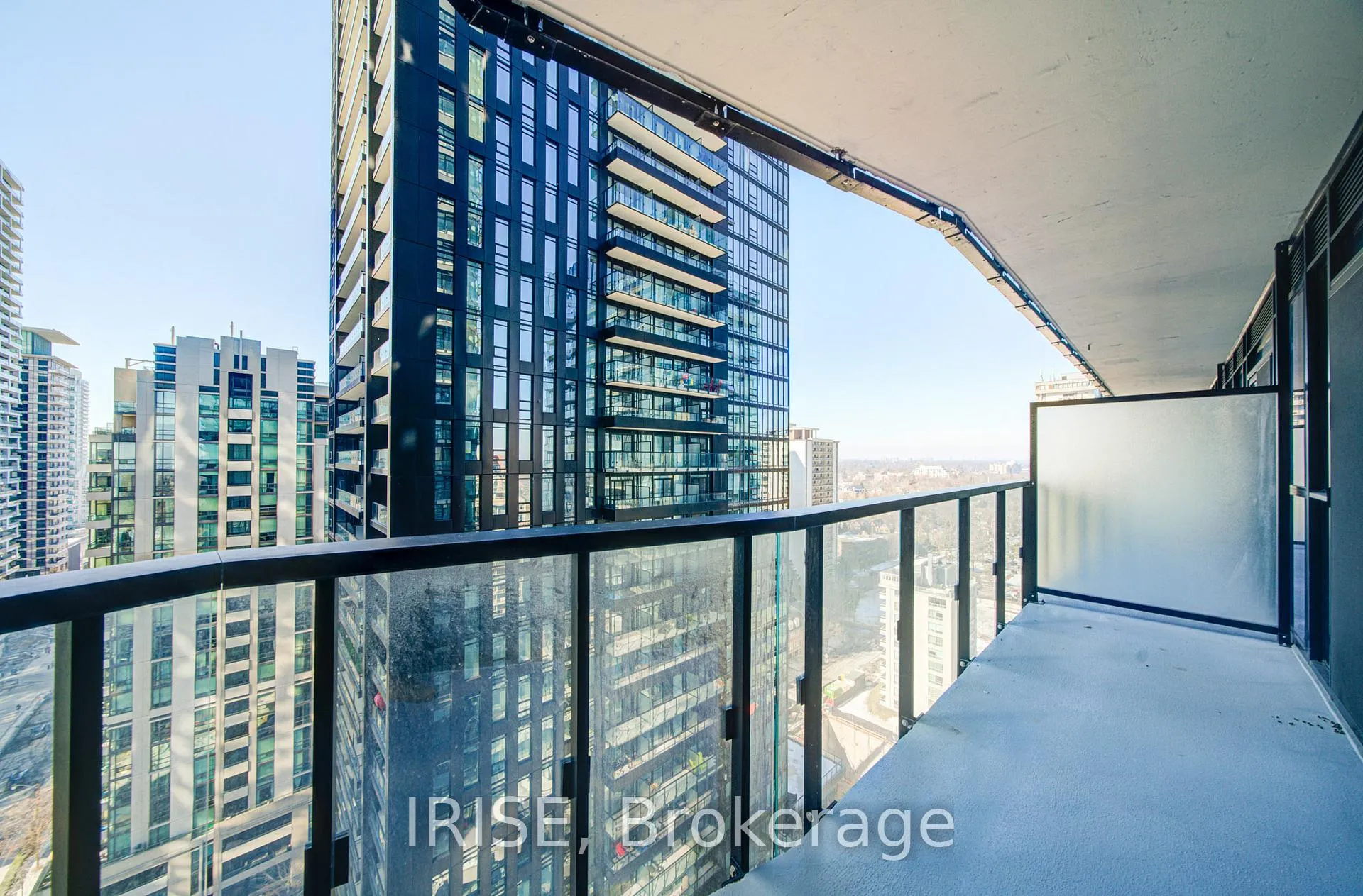 Photo 11 of Unit 1703, 110 Broadway Avenue, Toronto, Mount Pleasant West — HOMEH