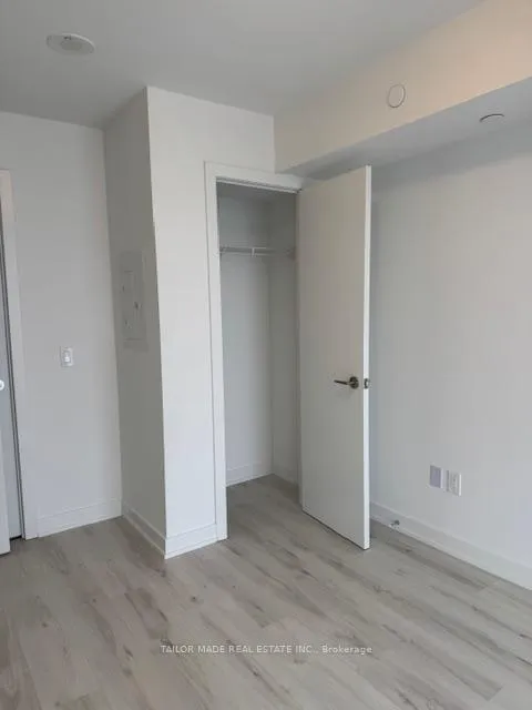 Photo 3 of Unit 2412, 1010 Sandy Beach Road, Pickering, Bay Ridges — HOMEH