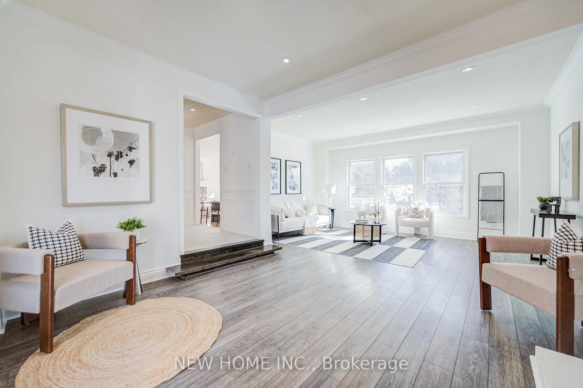 Photo 10 of 19 Springwood Crescent, Markham, Unionville — HOMEH