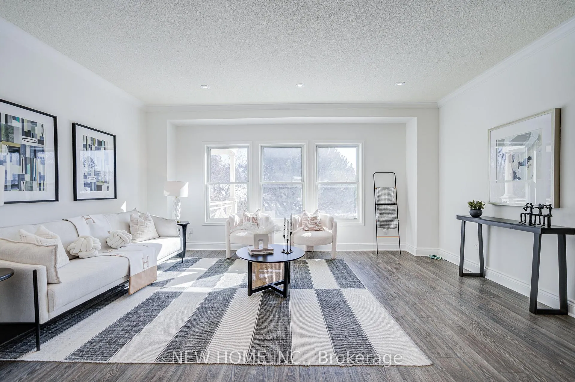 Photo 15 of 19 Springwood Crescent, Markham, Unionville — HOMEH