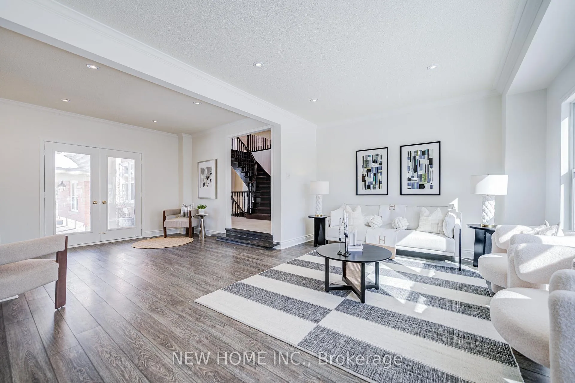 Photo 16 of 19 Springwood Crescent, Markham, Unionville — HOMEH