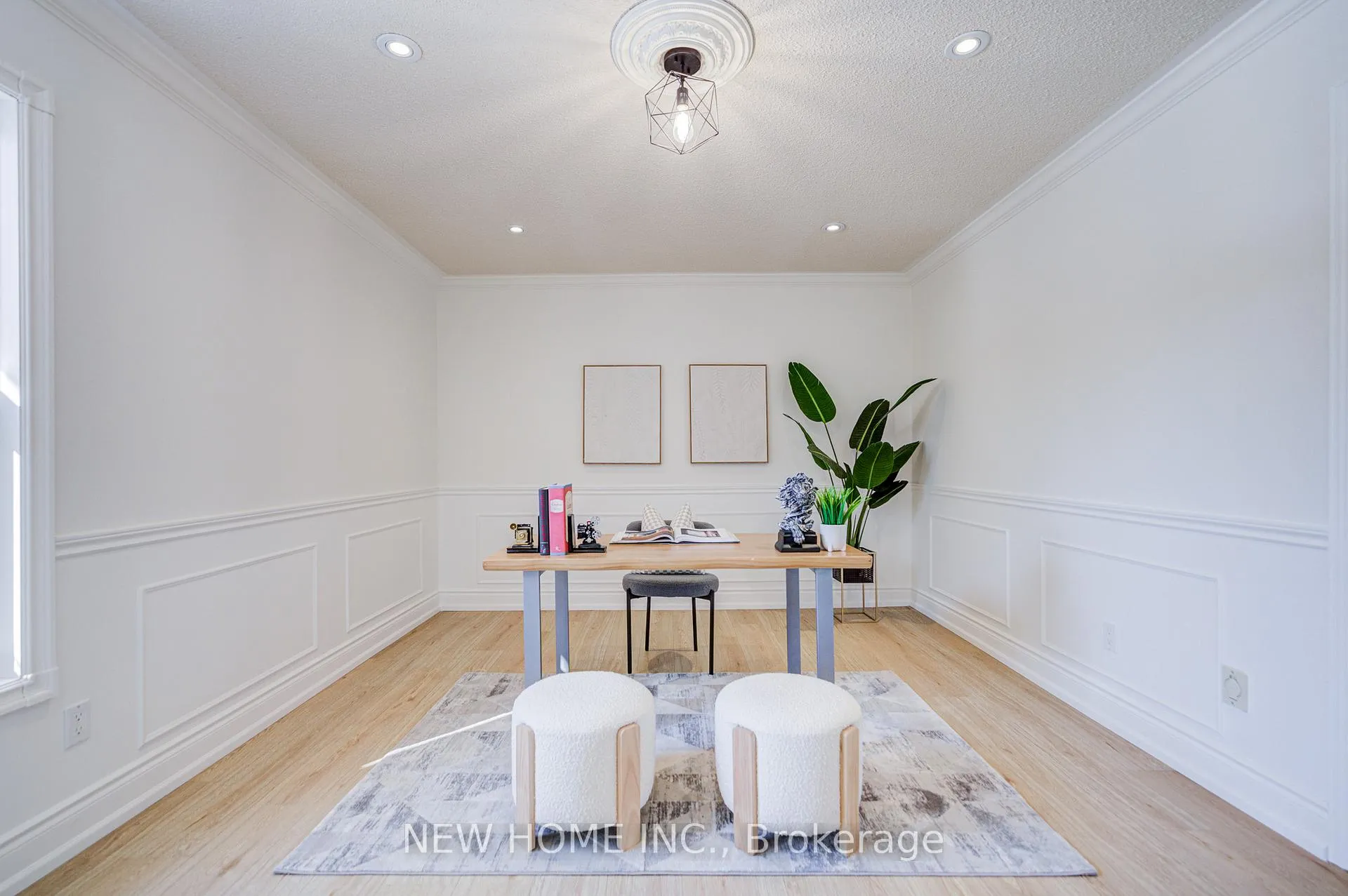 Photo 25 of 19 Springwood Crescent, Markham, Unionville — HOMEH