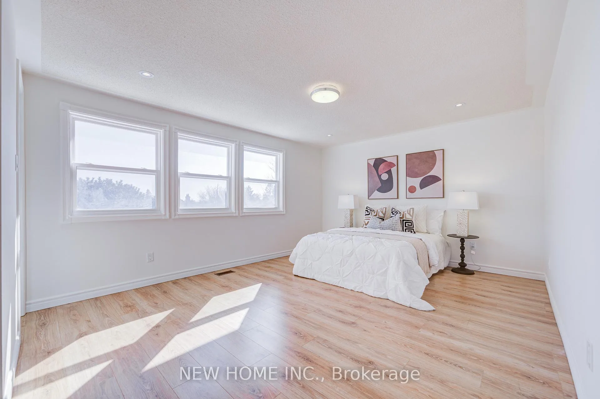 Photo 38 of 19 Springwood Crescent, Markham, Unionville — HOMEH