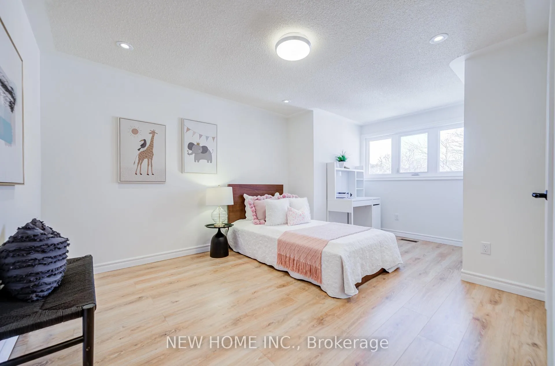 Photo 39 of 19 Springwood Crescent, Markham, Unionville — HOMEH