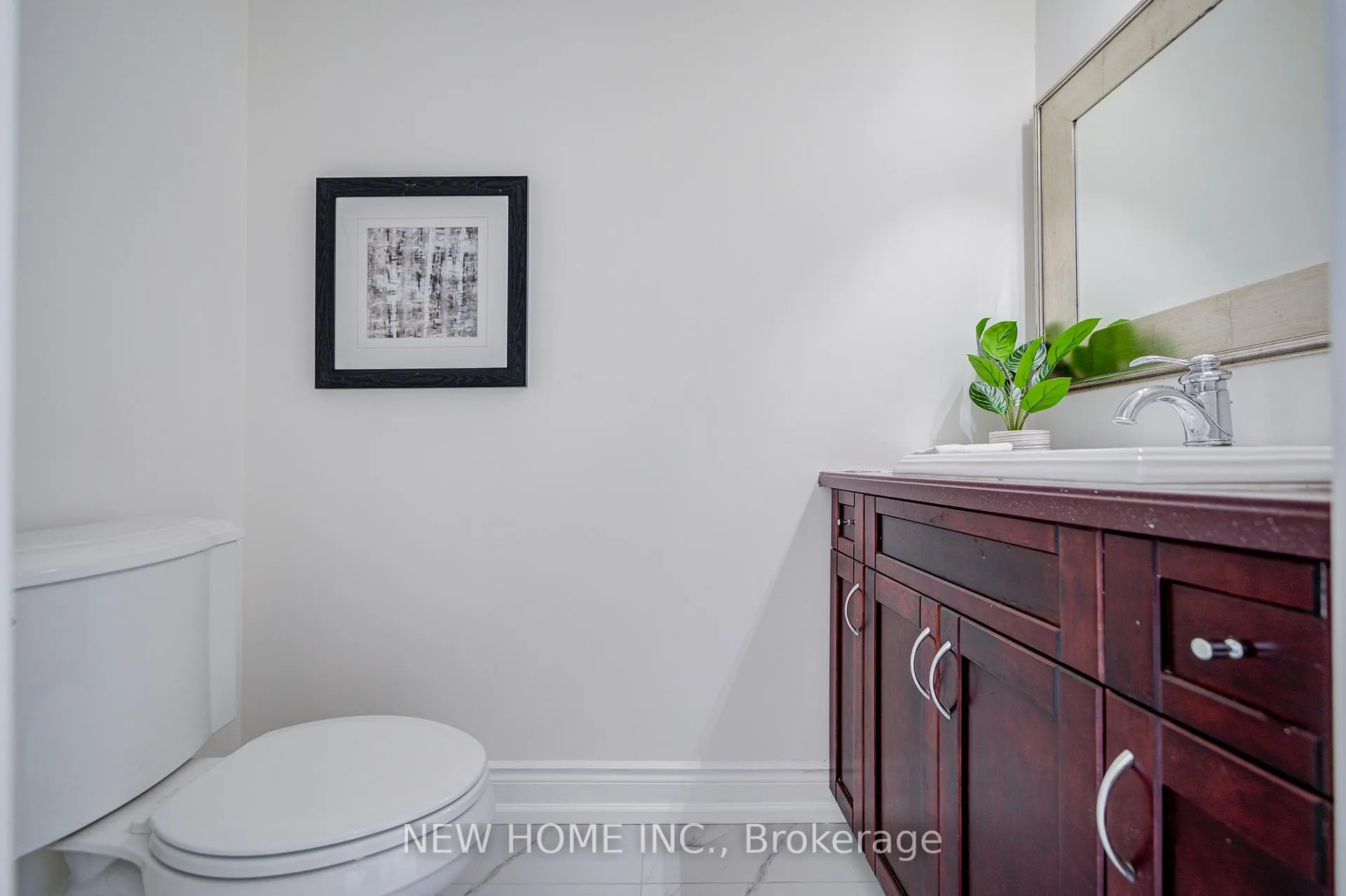 Photo 45 of 19 Springwood Crescent, Markham, Unionville — HOMEH