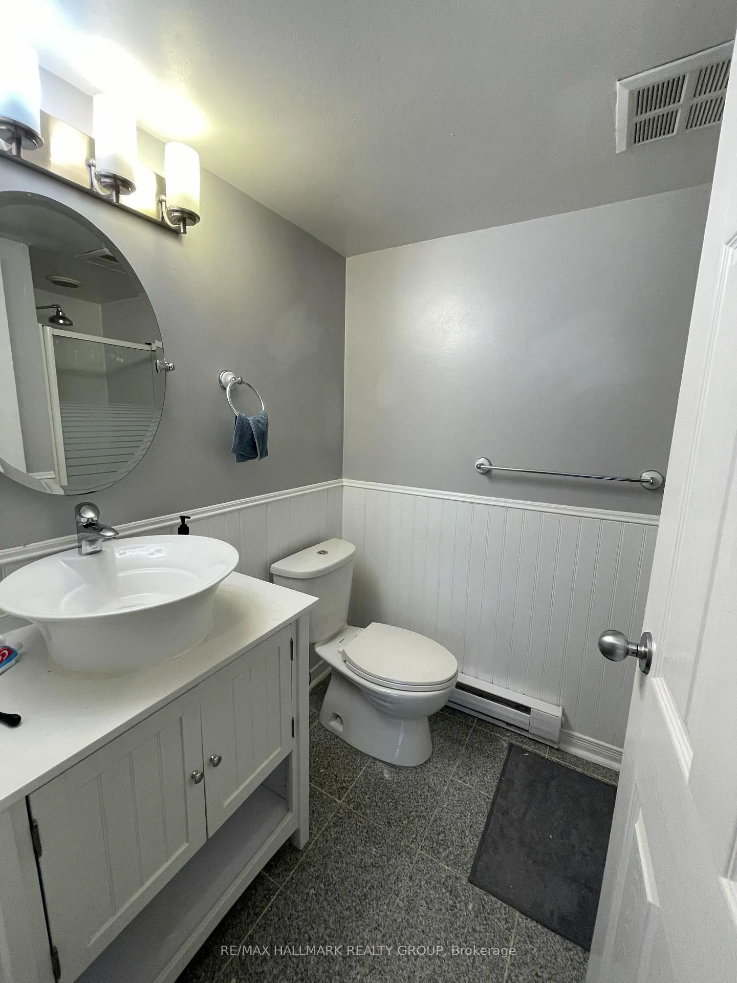 Photo 16 of Unit 301, 154 Nelson Street, Ottawa, Lower Town — HOMEH