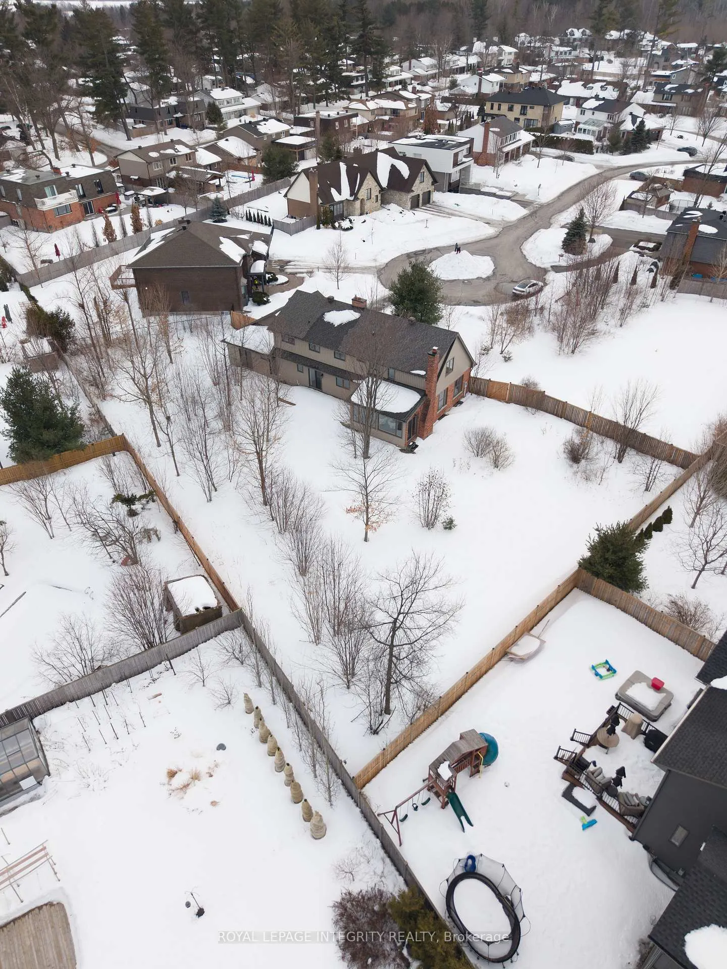 Photo 46 of 8 Smugglers Court, Ottawa, Arlington Woods — HOMEH
