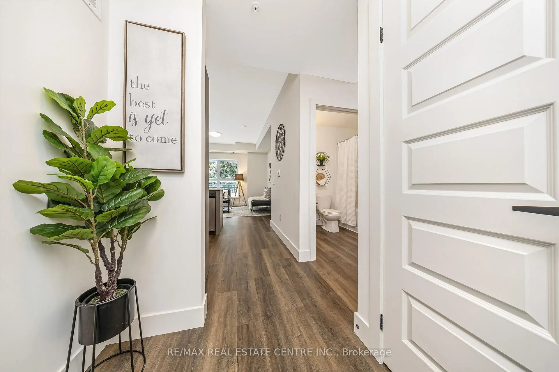 Photo 5 of Unit 407, 1201 Lackner Place, Kitchener — HOMEH