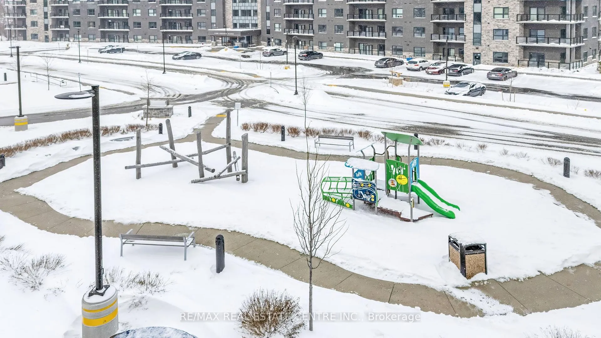 Photo 17 of Unit 407, 1201 Lackner Place, Kitchener — HOMEH