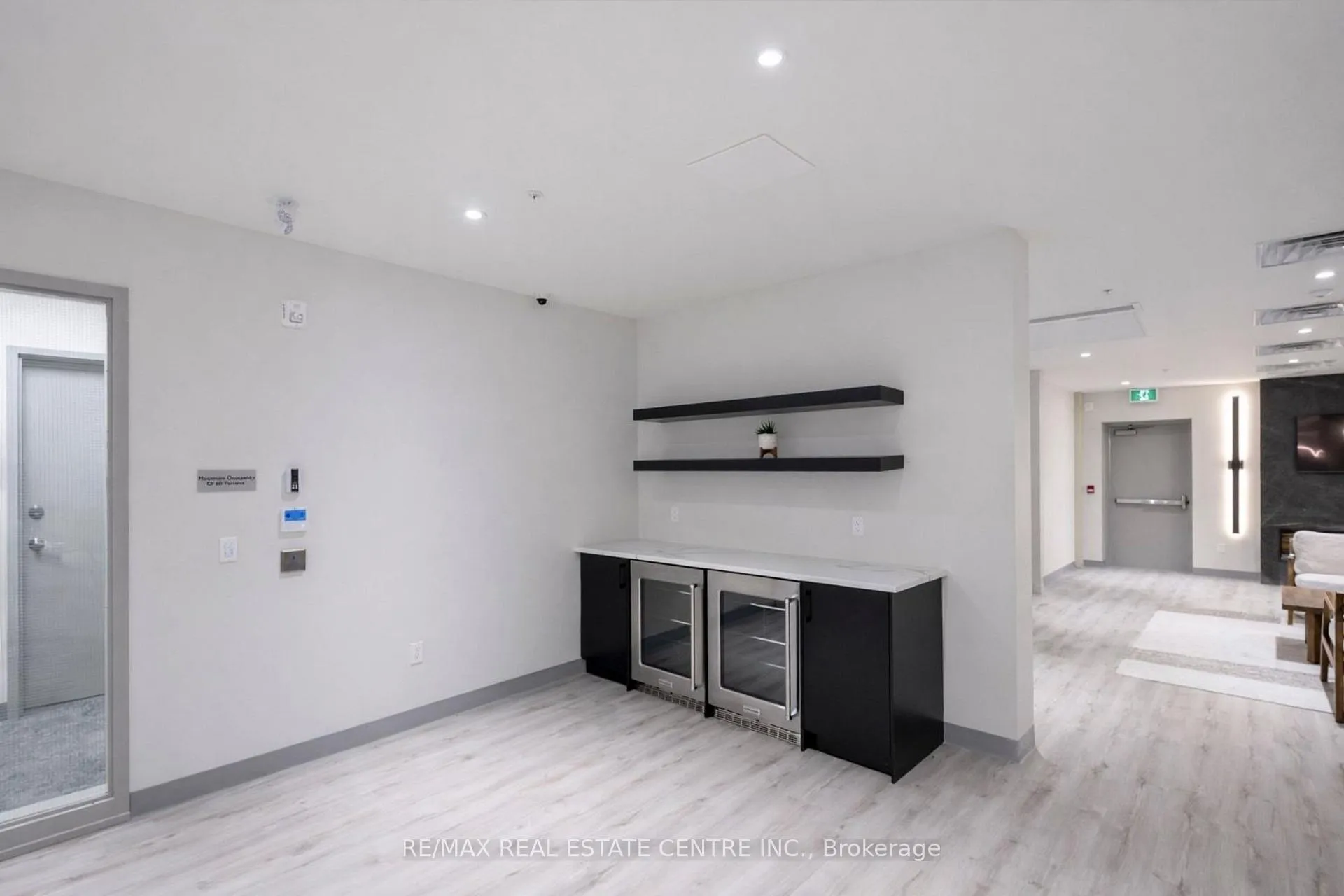 Photo 20 of Unit 407, 1201 Lackner Place, Kitchener — HOMEH