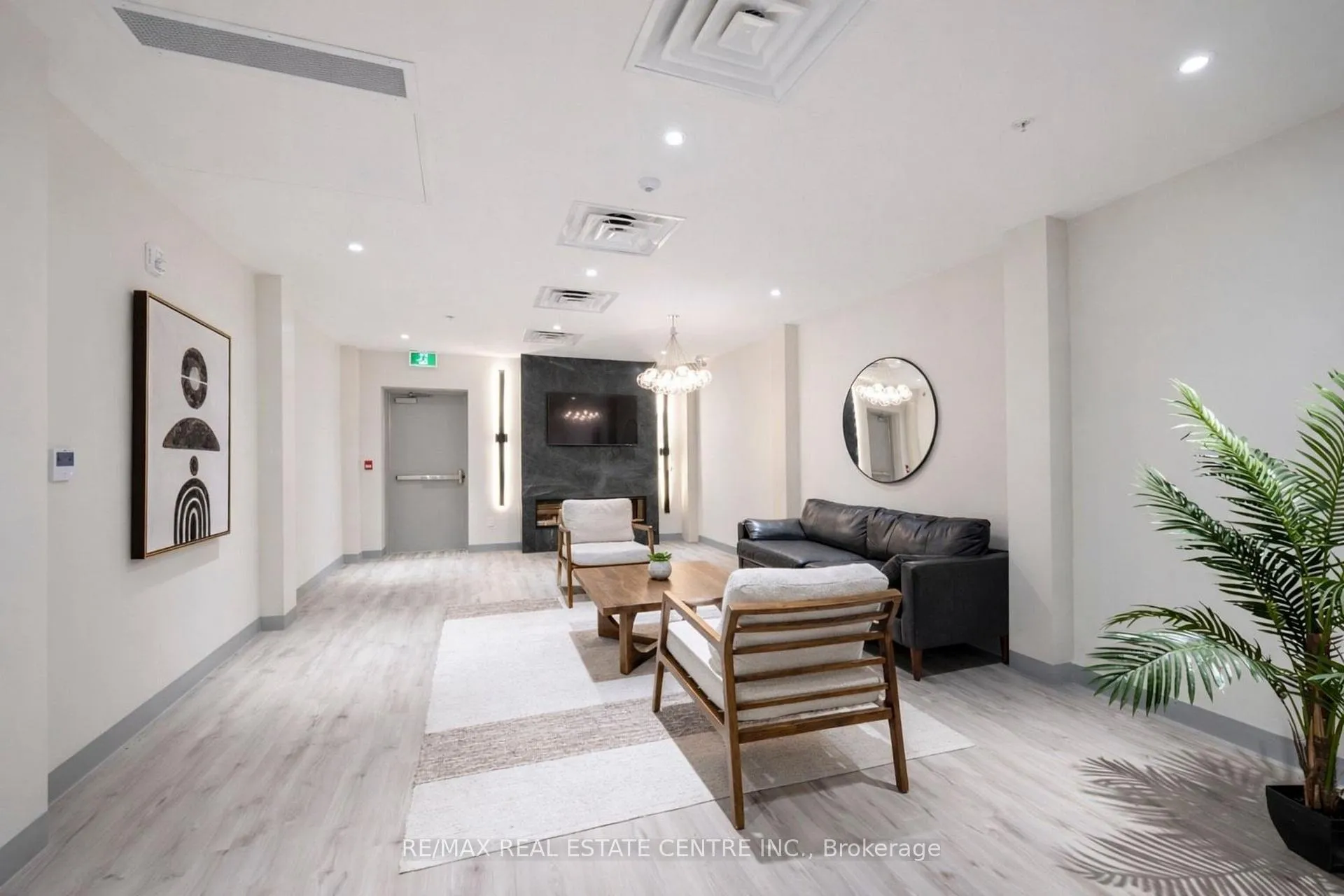 Photo 21 of Unit 407, 1201 Lackner Place, Kitchener — HOMEH