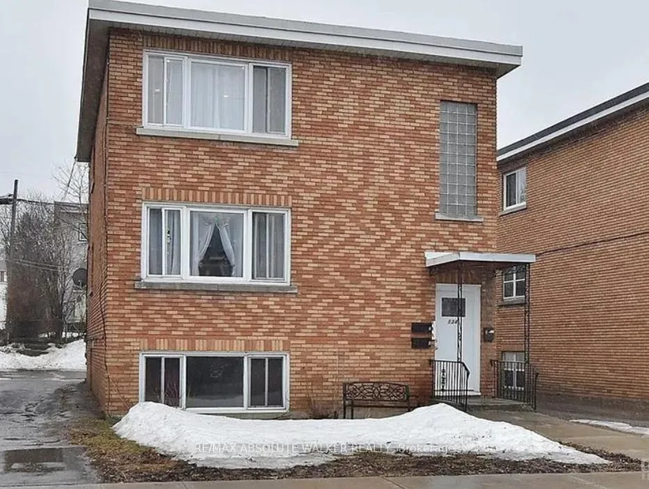 Front of Unit 2, 134 Jolliet Avenue
