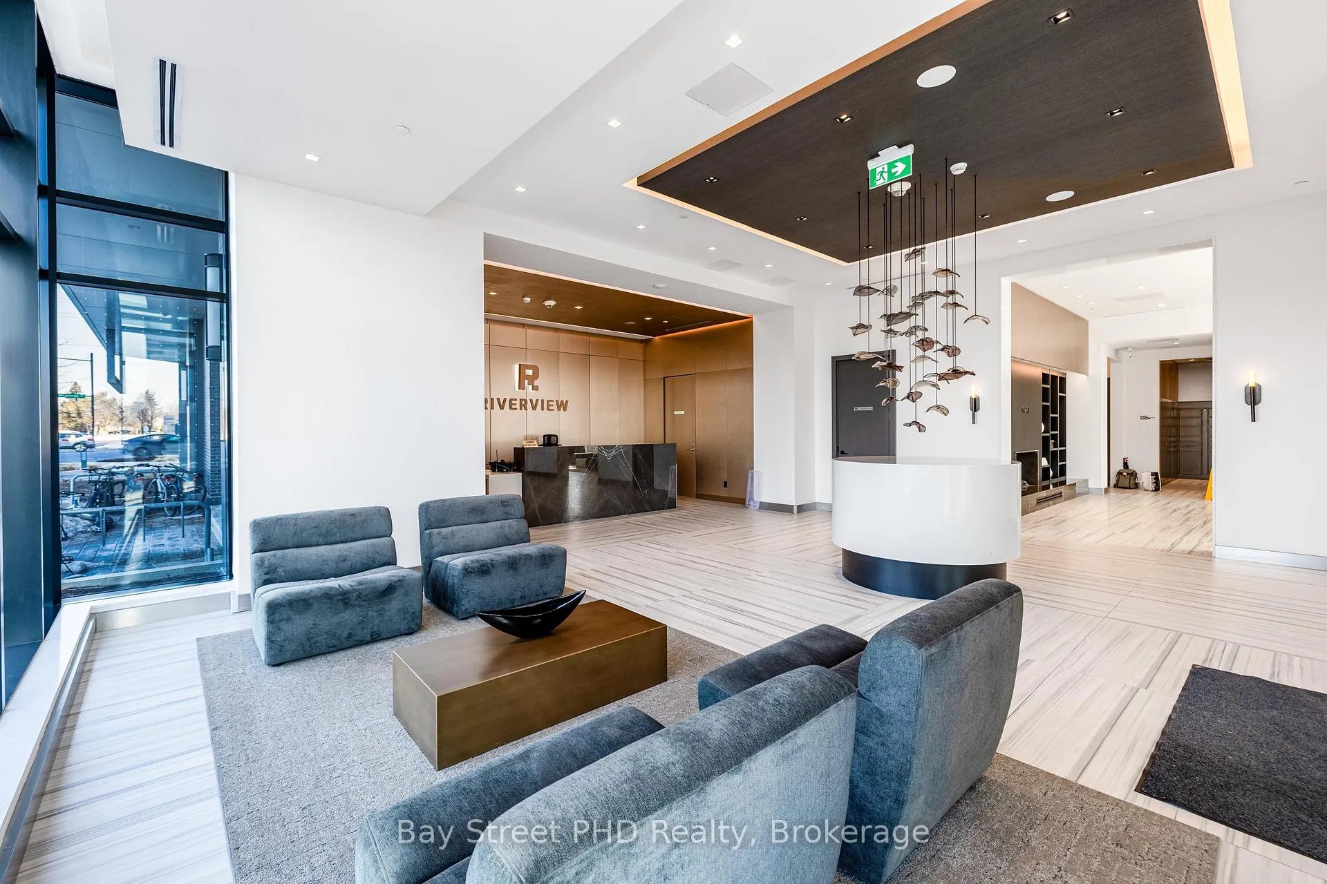 Photo 6 of Unit 1006, 38 Water Walk Drive, Markham, Unionville — HOMEH