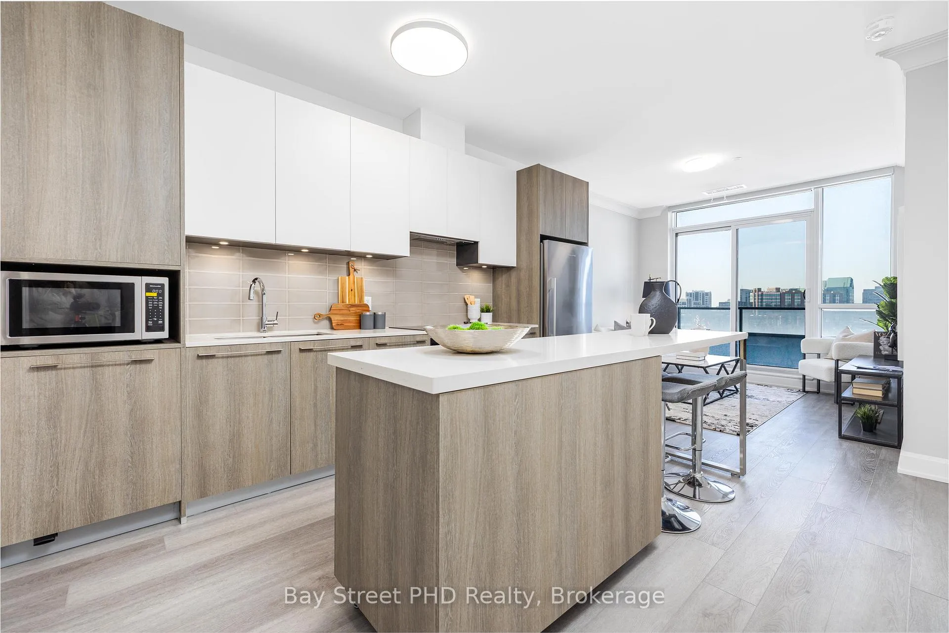 Photo 15 of Unit 1006, 38 Water Walk Drive, Markham, Unionville — HOMEH