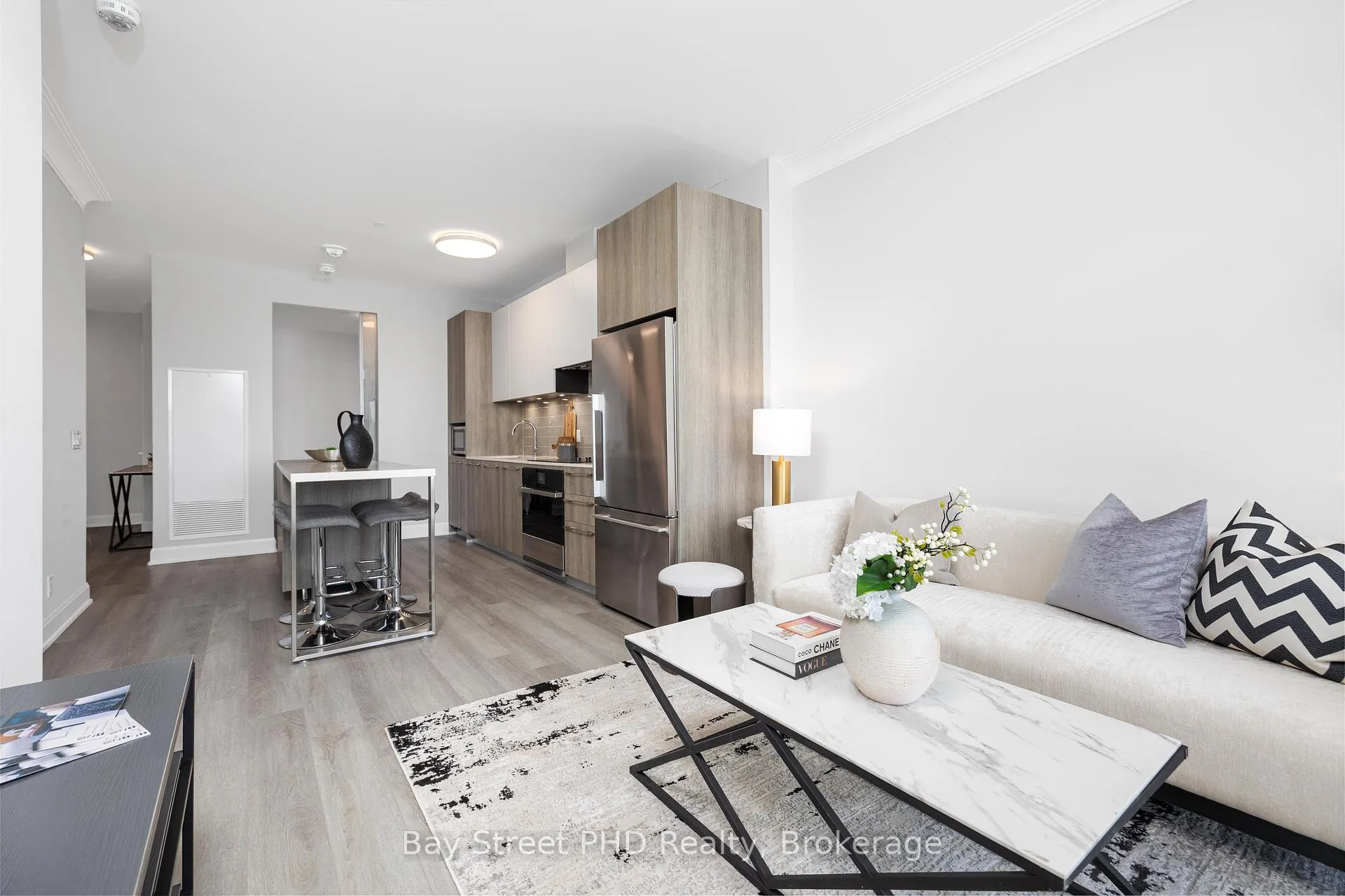 Photo 19 of Unit 1006, 38 Water Walk Drive, Markham, Unionville — HOMEH